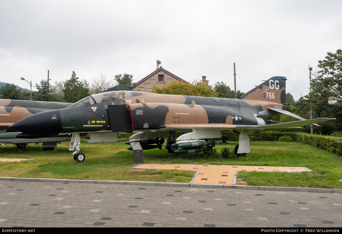 Aircraft Photo of 64-0766 / AF40-766 | McDonnell F-4C Phantom II | USA - Air Force | AirHistory.net #861971