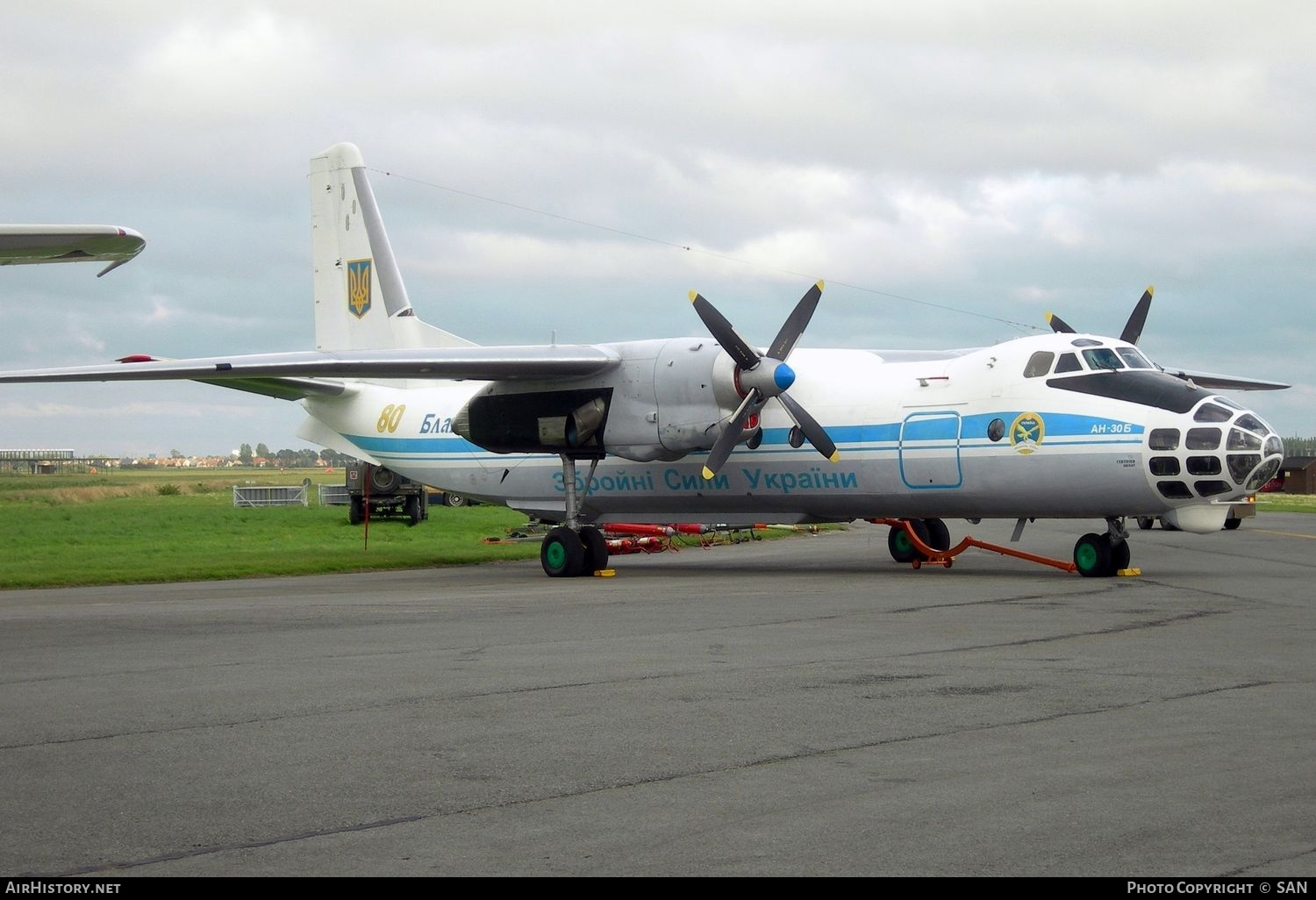 Aircraft Photo of 80 yellow | Antonov An-30B | Ukraine - Air Force | AirHistory.net #862031