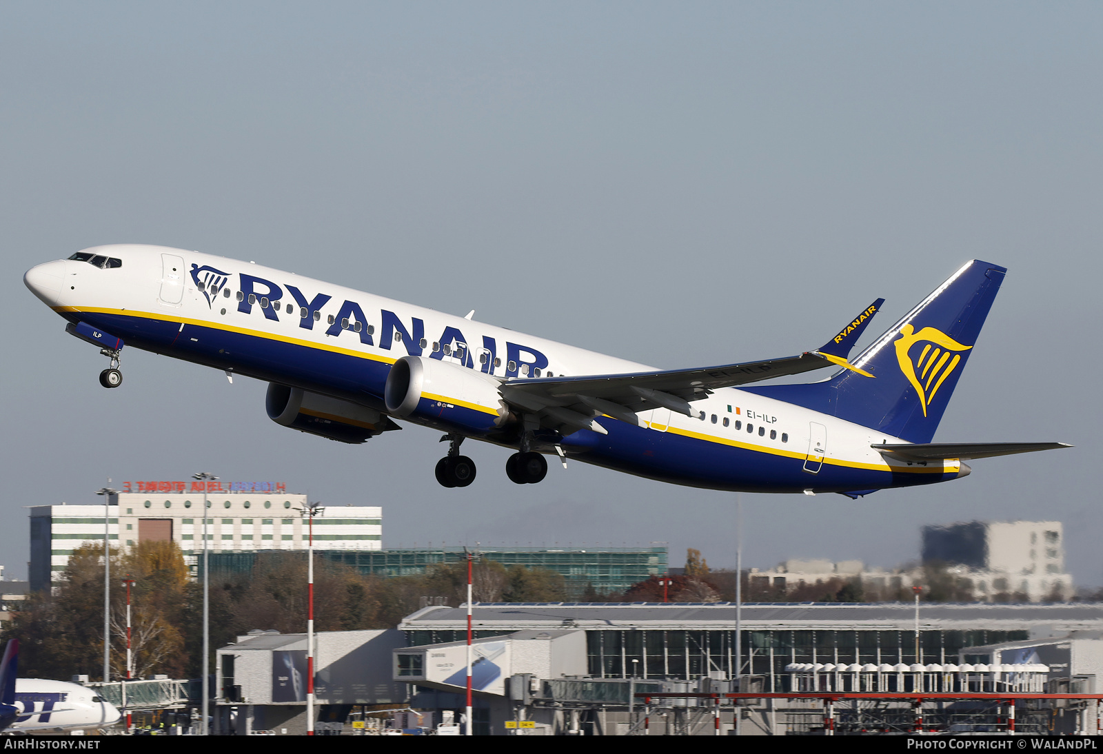 Aircraft Photo of EI-ILP | Boeing 737-8200 Max 200 | Ryanair | AirHistory.net #862719