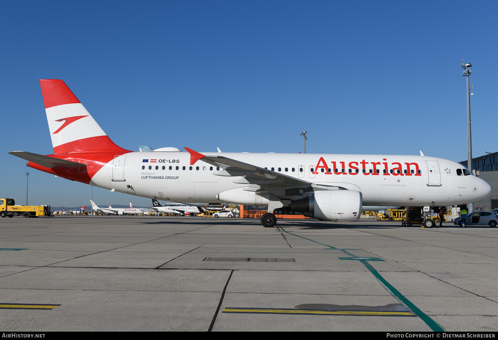 Aircraft Photo of OE-LBS | Airbus A320-214 | Austrian Airlines | AirHistory.net #862979