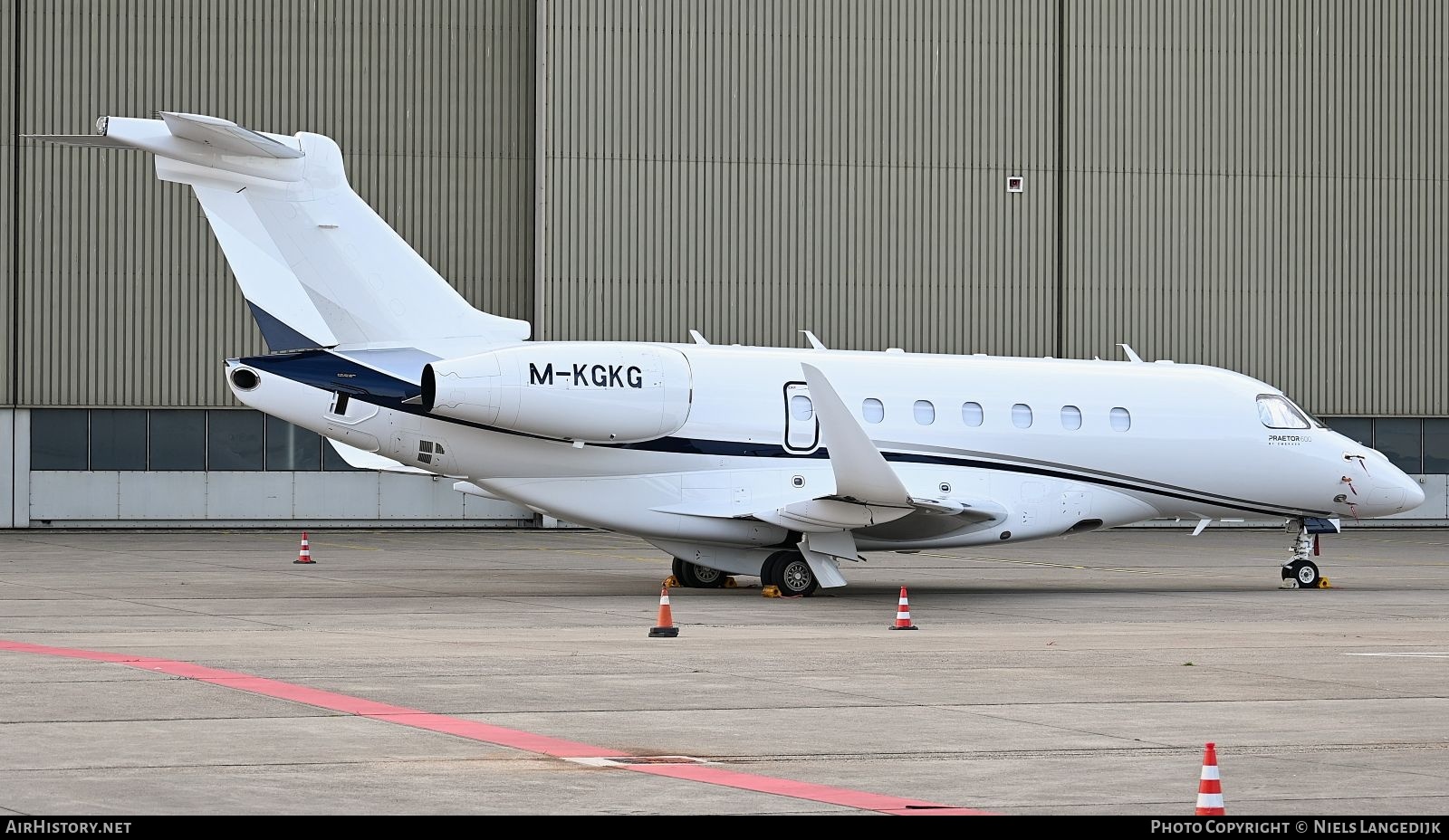Aircraft Photo of M-KGKG | Embraer EMB-550 Praetor 600 | AirHistory.net #863228