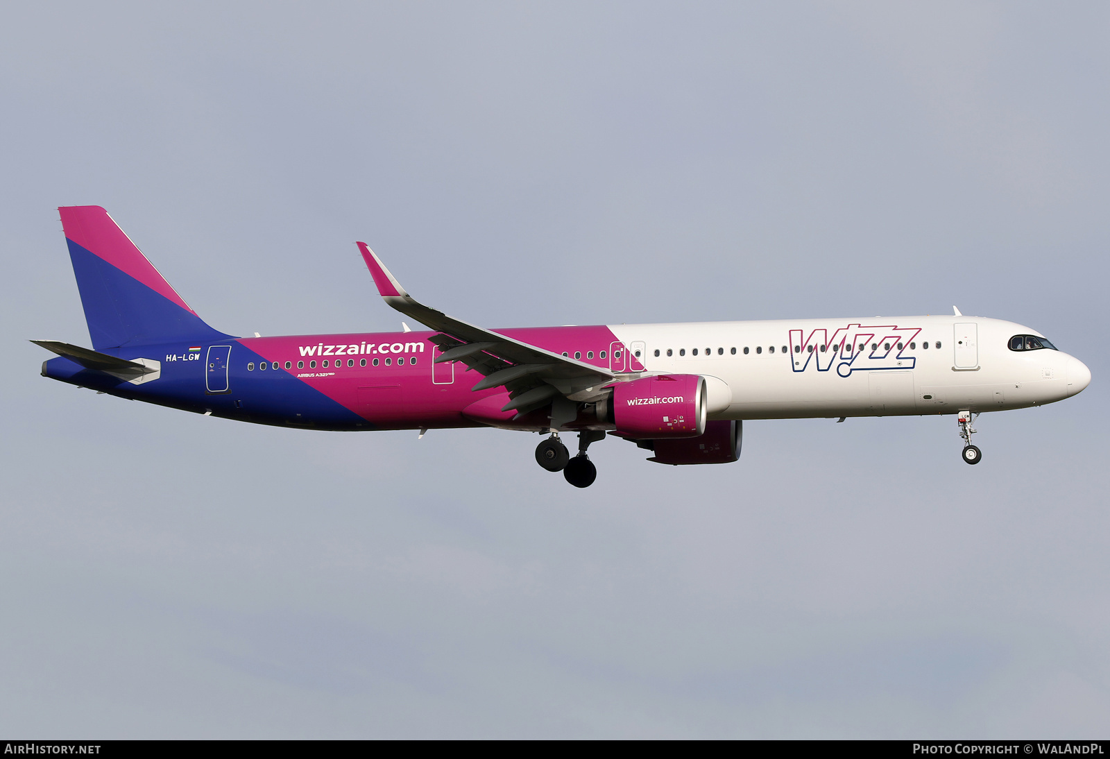 Aircraft Photo of HA-LGW | Airbus A321-271NX | Wizz Air | AirHistory.net #863253