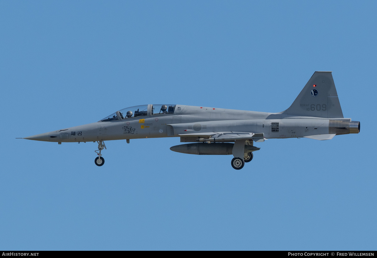 Aircraft Photo of 10-609 | Northrop KF-5F Jegongho | South Korea - Air Force | AirHistory.net #863311