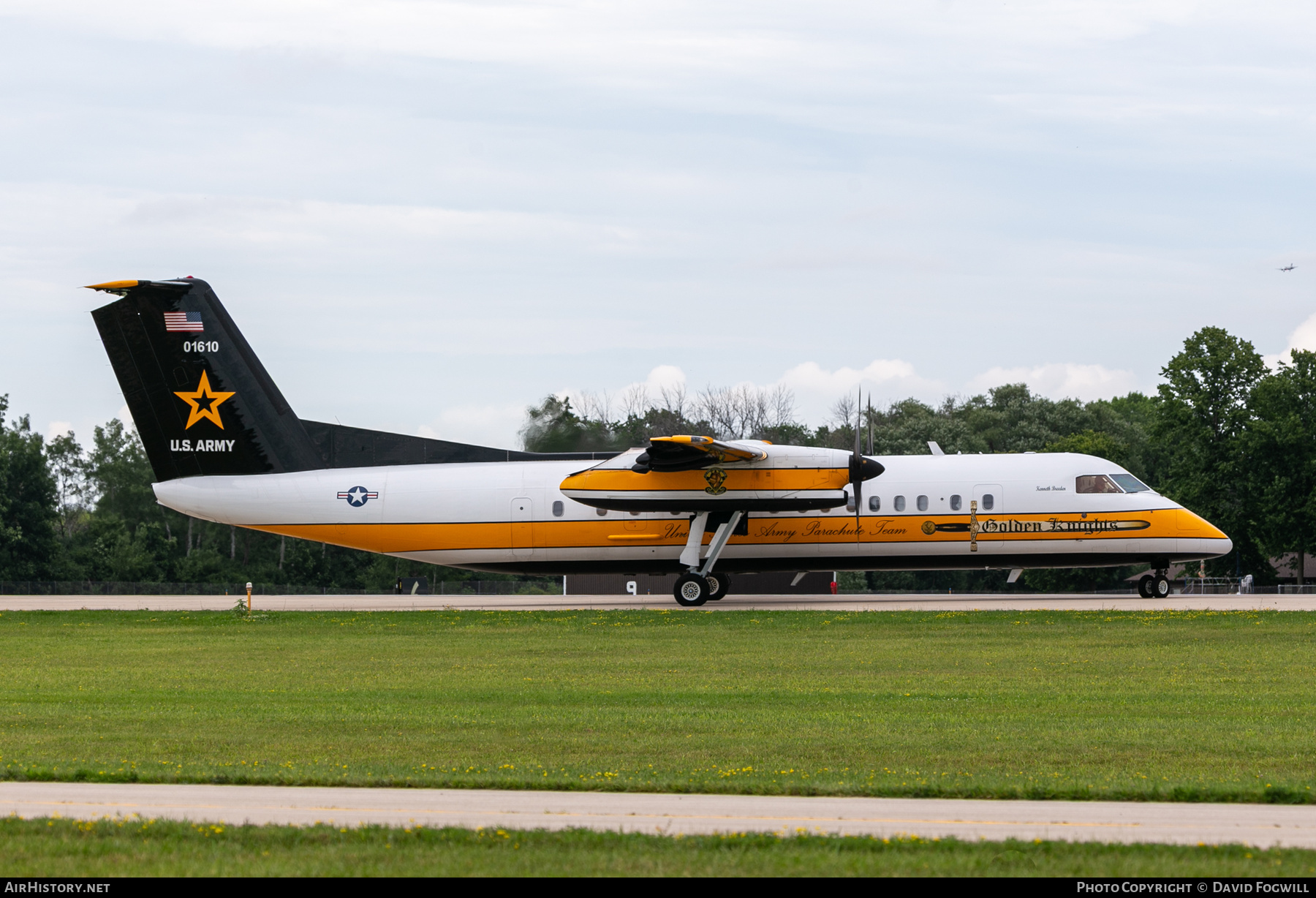 Aircraft Photo of 17-1610 / 01610 | Bombardier C-147A | USA - Army | AirHistory.net #864303