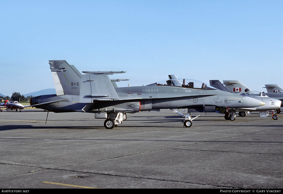 Aircraft Photo of 188910 | McDonnell Douglas CF-188B Hornet | Canada - Air Force | AirHistory.net #864514
