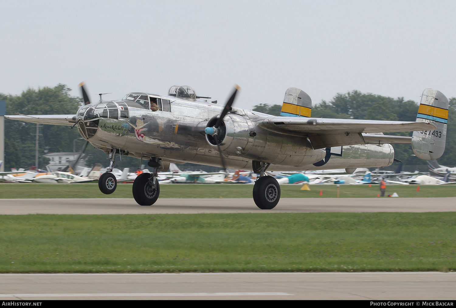 Aircraft Photo of N27493 / 327493 | North American TB-25K Mitchell | Commemorative Air Force | USA - Air Force | AirHistory.net #864660