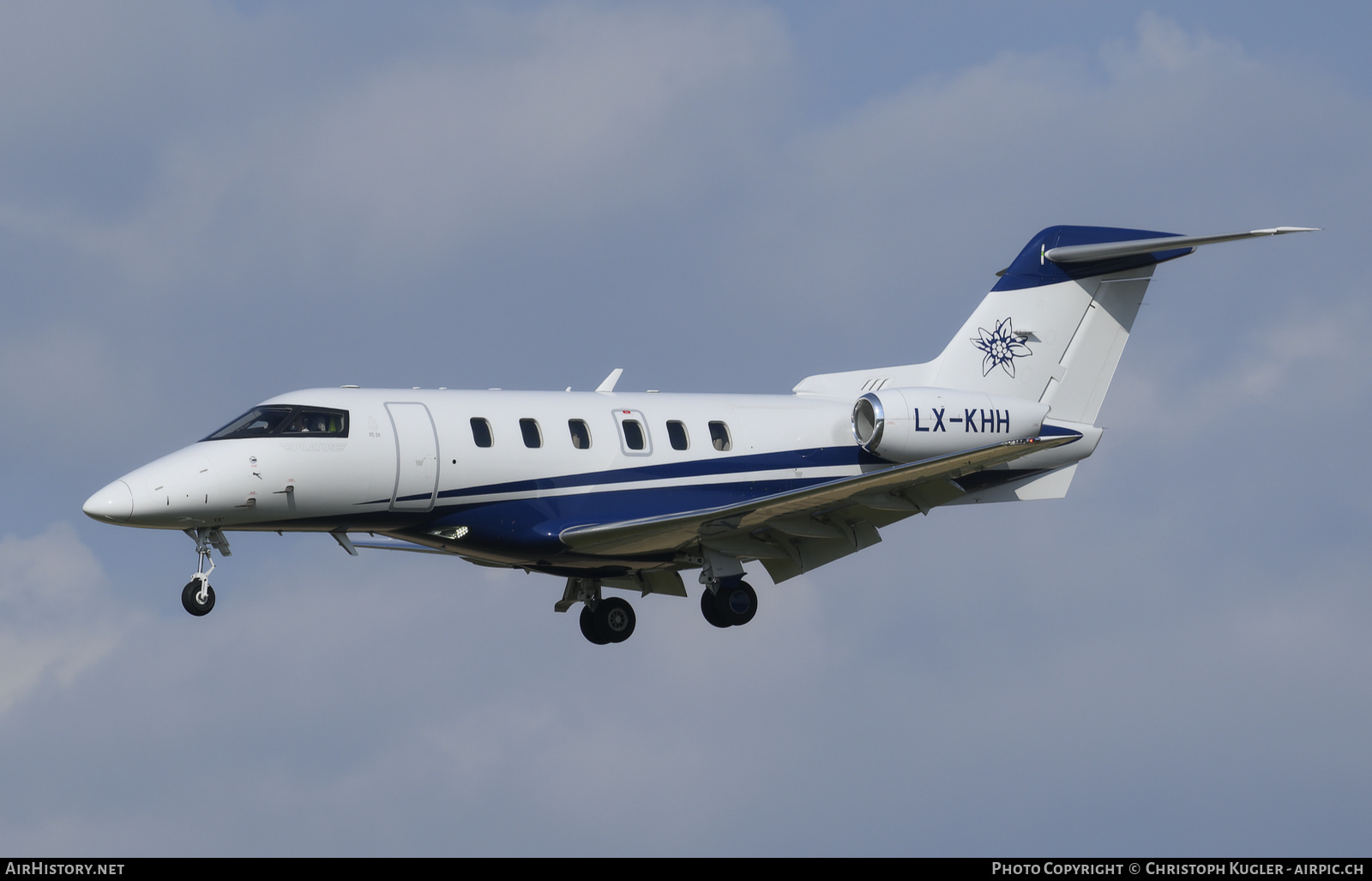 Aircraft Photo of LX-KHH | Pilatus PC-24 | AirHistory.net #864810
