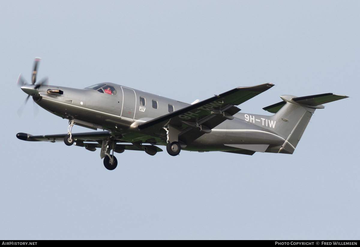 Aircraft Photo of 9H-TIW | Pilatus PC-12NGX (PC-12/47E) | FlySolutions | AirHistory.net #864894