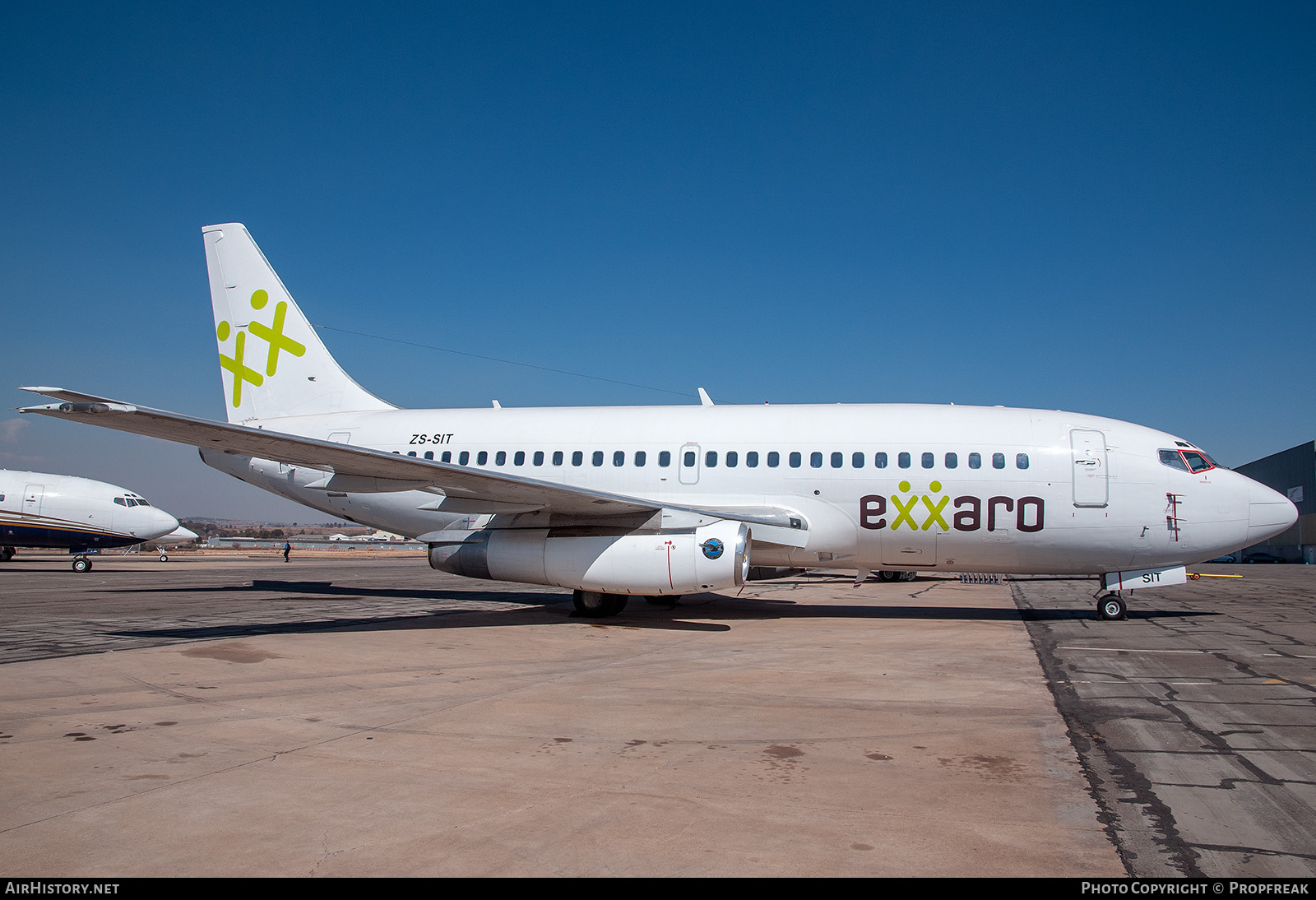 Aircraft Photo of ZS-SIT | Boeing 737-236/Adv | Exxaro Resources | AirHistory.net #865662