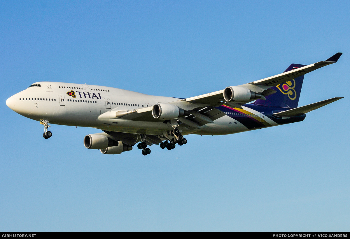 Aircraft Photo of HS-TGN | Boeing 747-4D7 | Thai Airways International | AirHistory.net #867569