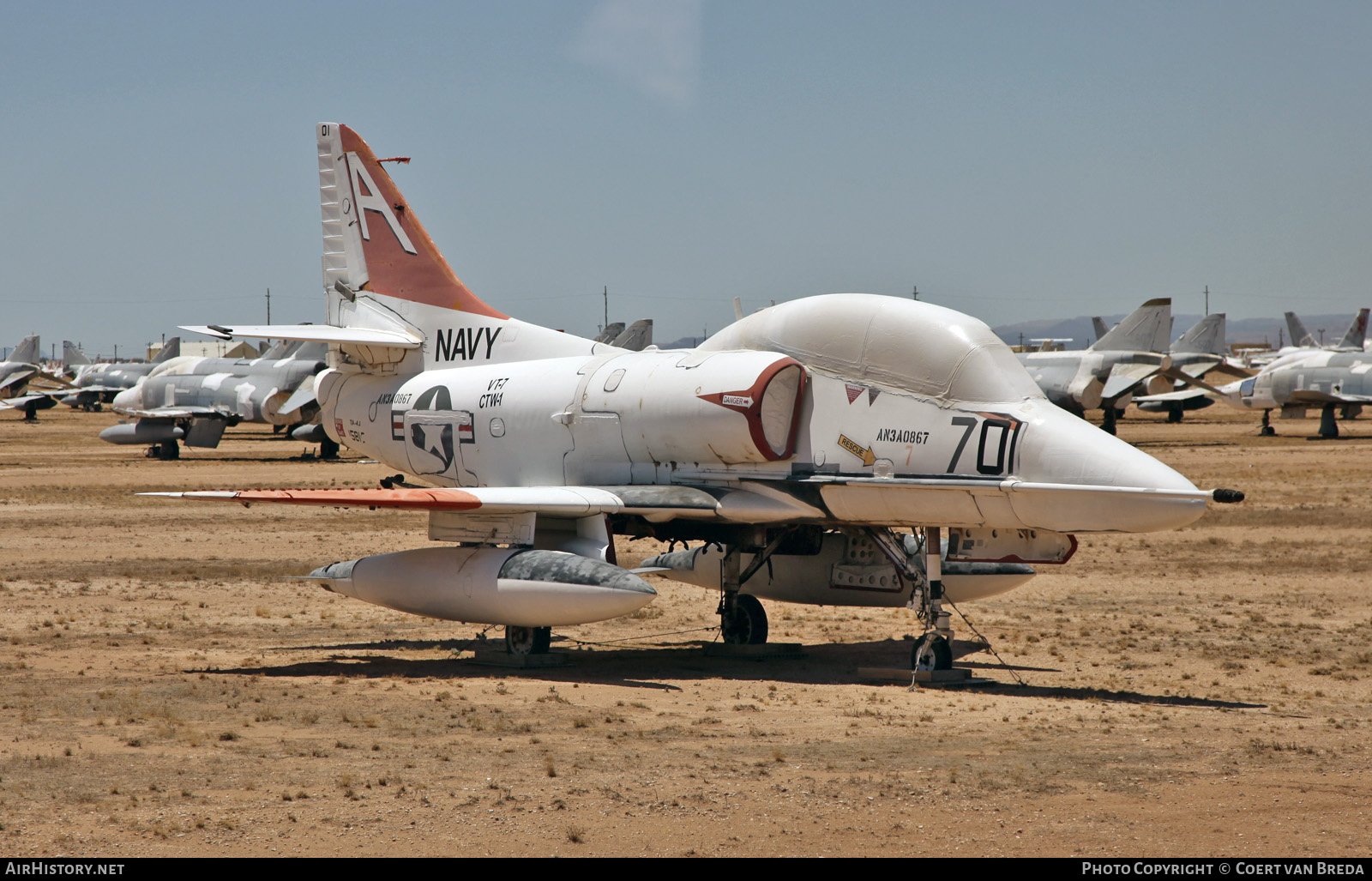 Aircraft Photo of 158110 | McDonnell Douglas TA-4J Skyhawk | USA - Navy | AirHistory.net #869521