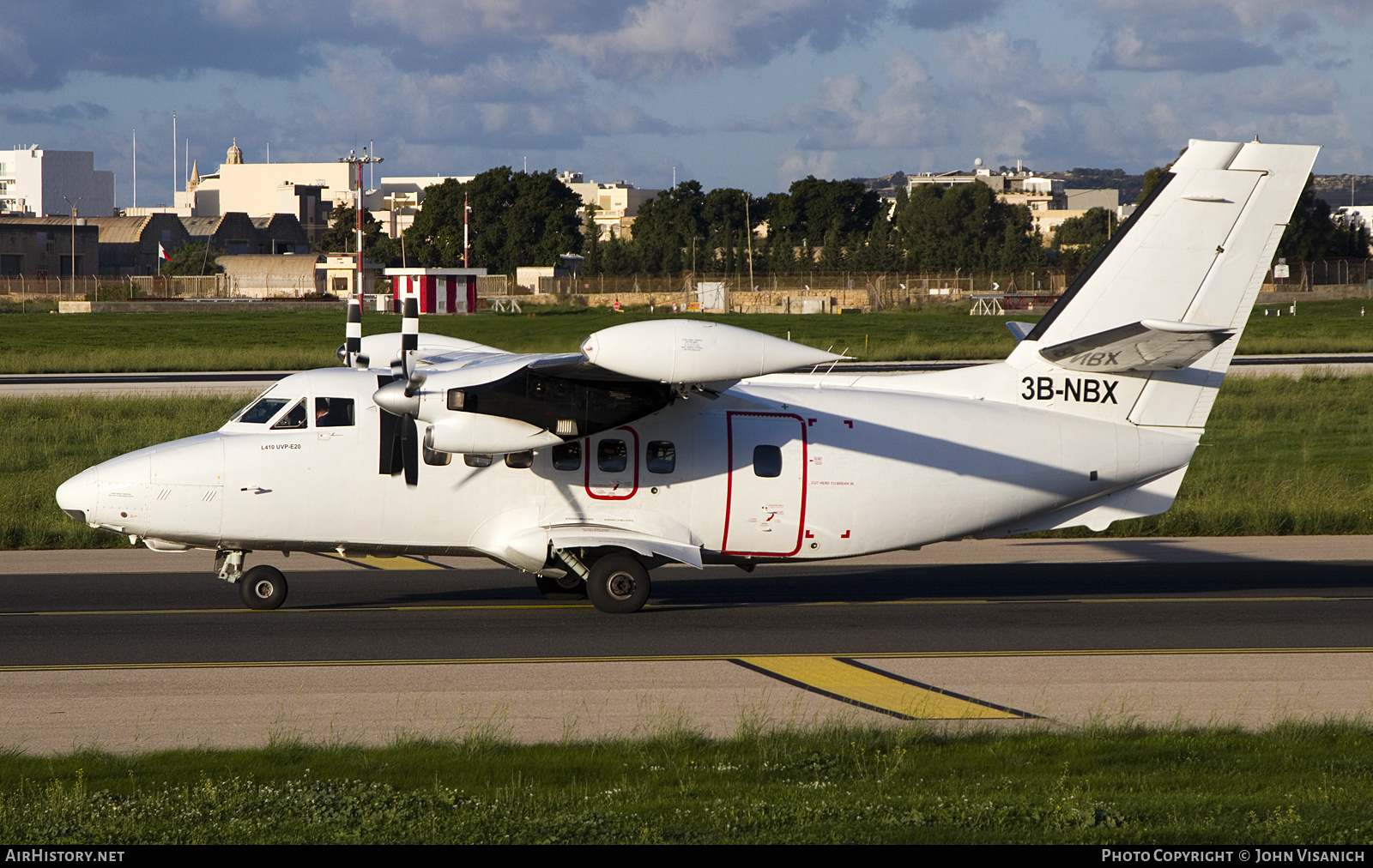 Aircraft Photo of 3B-NBX | Let L-410UVP-E20 Turbolet | AirHistory.net #869700