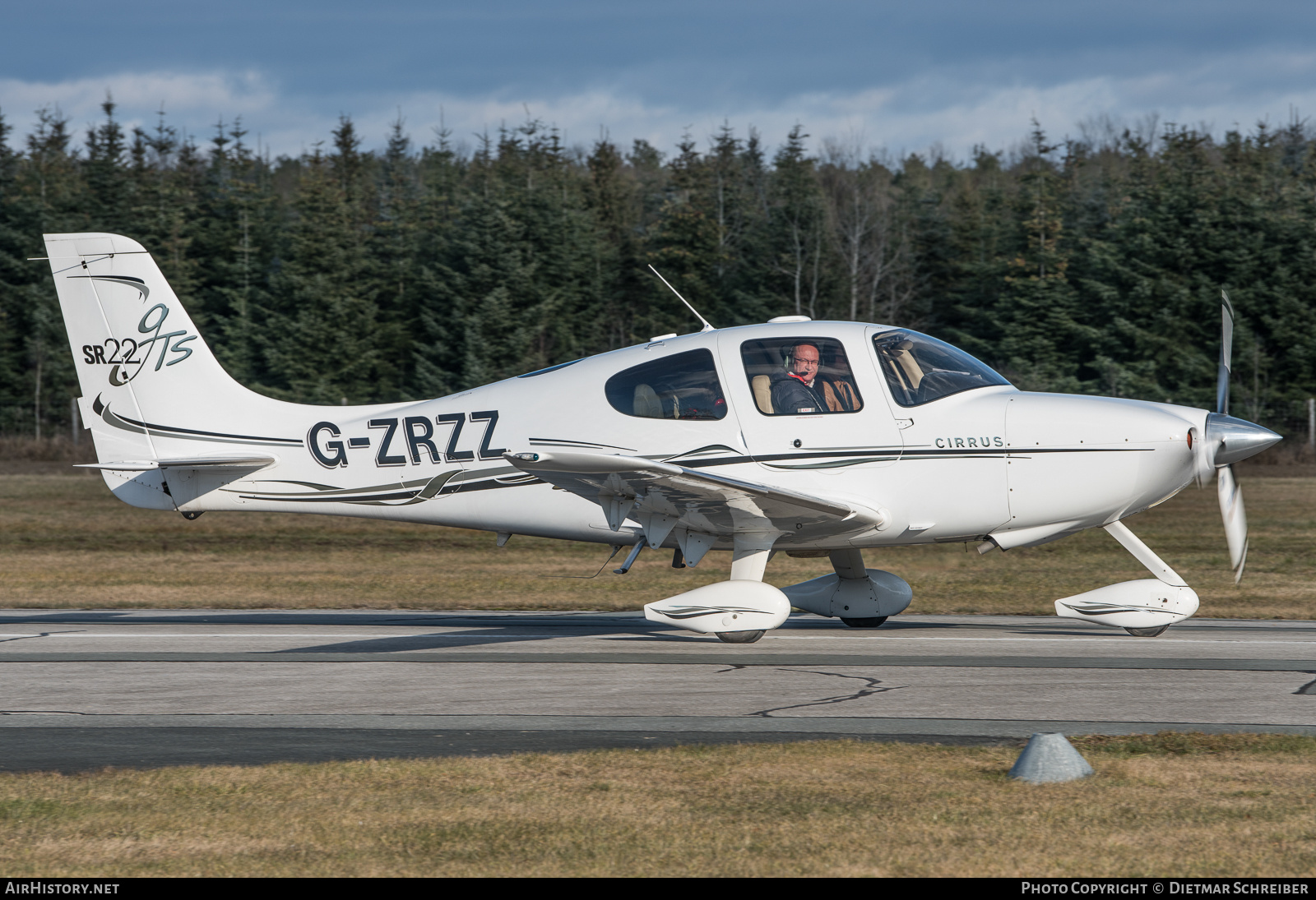 Aircraft Photo of G-ZRZZ | Cirrus SR-22 G2-GTS | AirHistory.net #869719