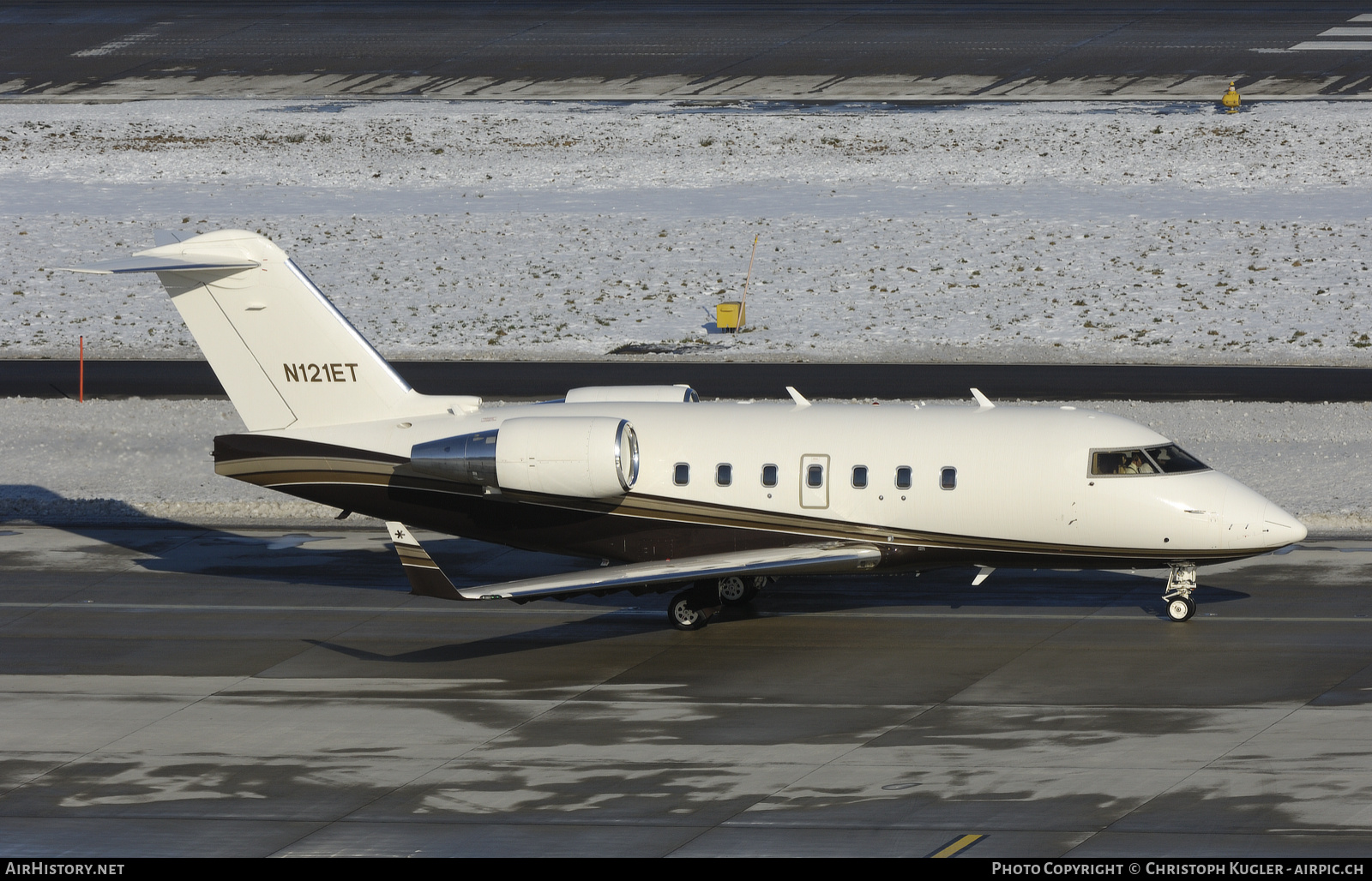 Aircraft Photo of N121ET | Bombardier Challenger 604 (CL-600-2B16) | AirHistory.net #869798