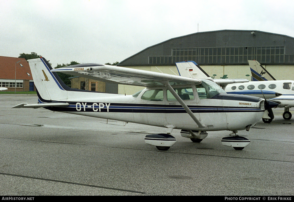 Aircraft Photo of OY-CPY | Cessna 172P Skyhawk | AirHistory.net #869907