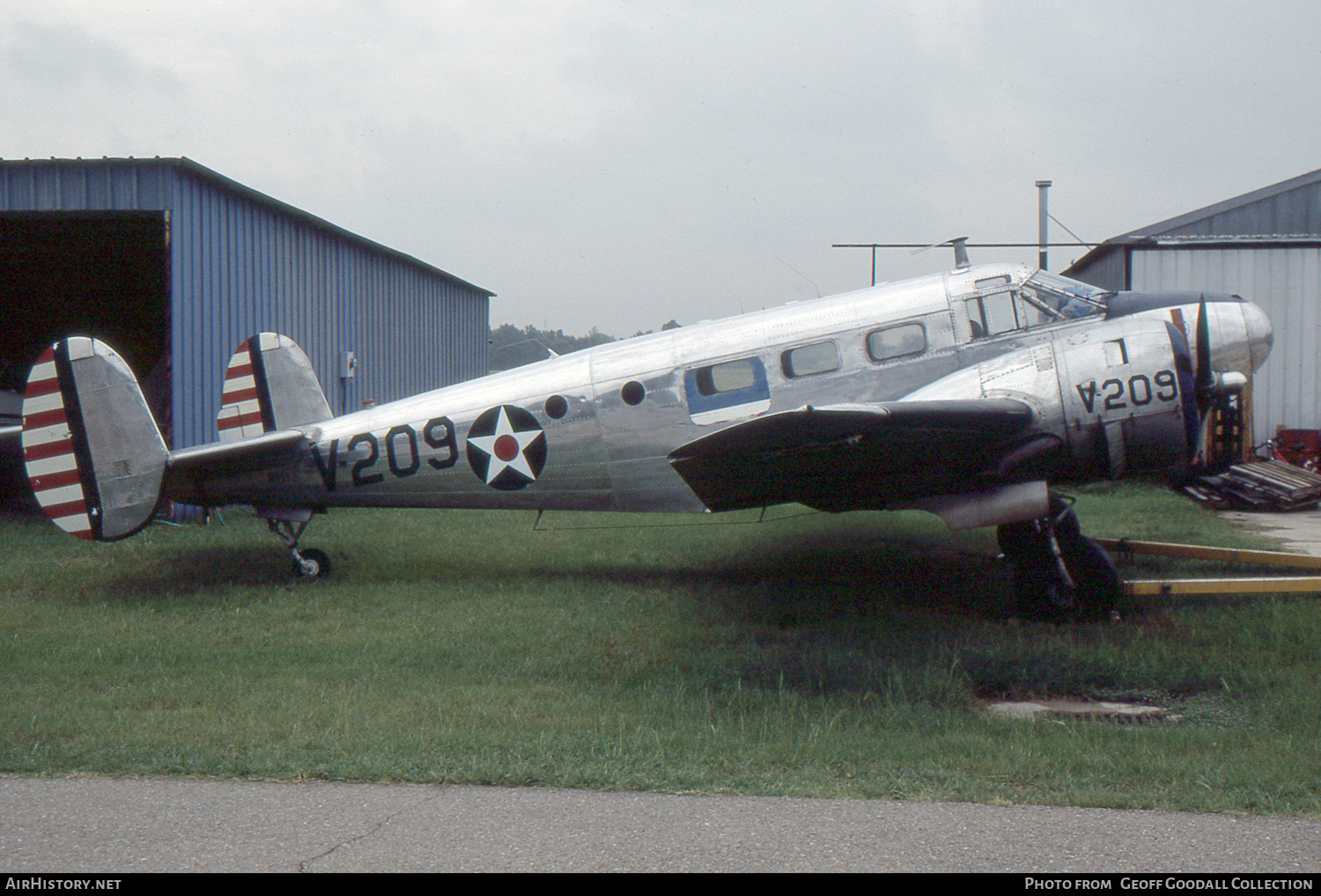 Aircraft Photo of N9152 / V-209 | Beech UC-45J Expeditor | USA - Air Force | AirHistory.net #870081