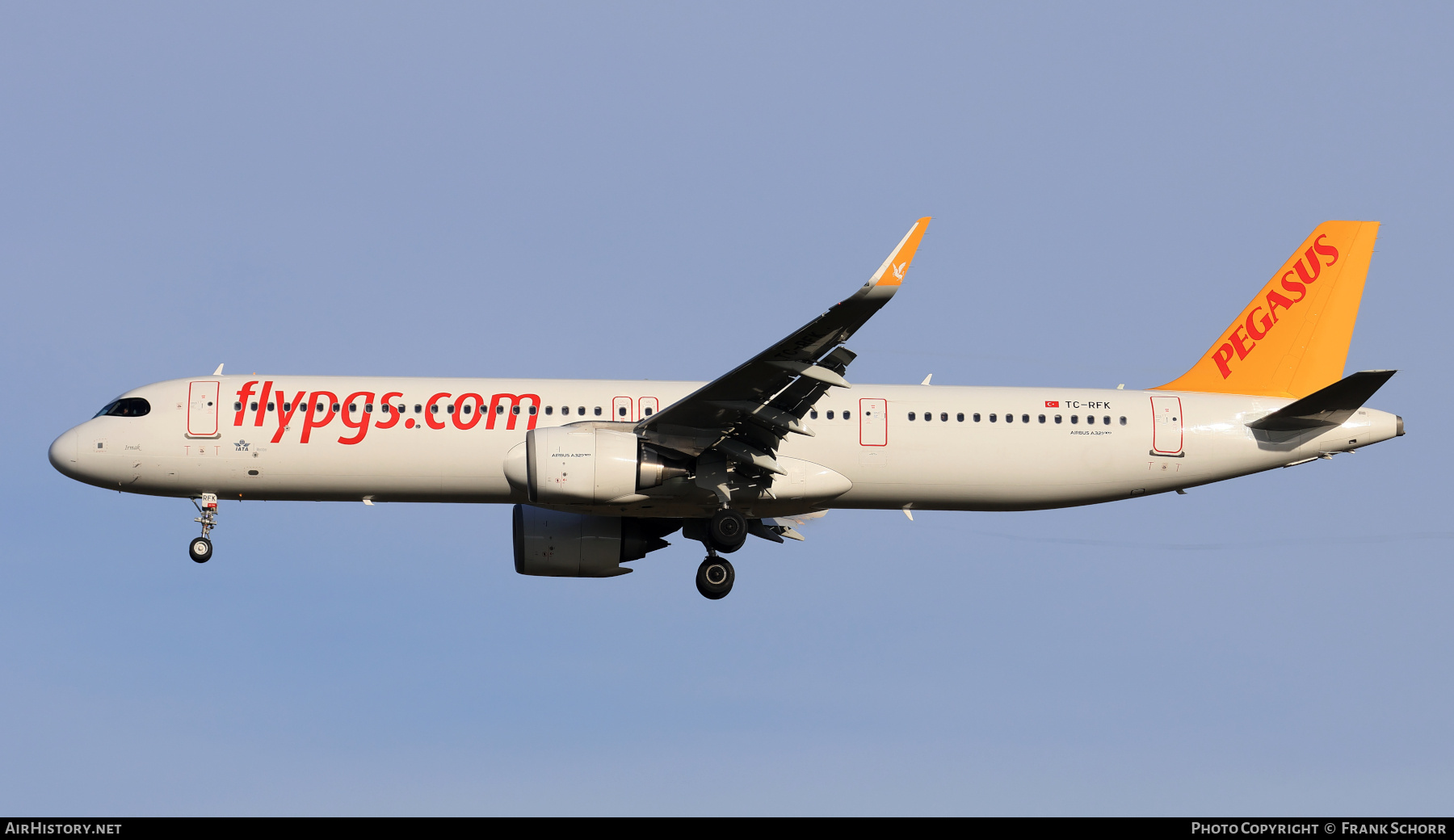 Aircraft Photo of TC-RFK | Airbus A321-251NX | Pegasus Airlines | AirHistory.net #870108