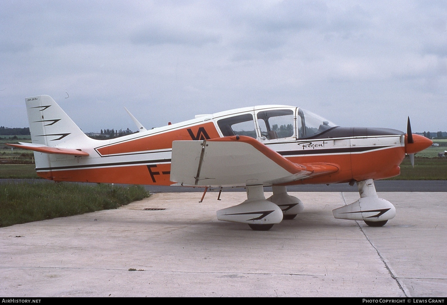 Aircraft Photo of F-BRTM | Jodel DR-253 Regent | AirHistory.net #870134