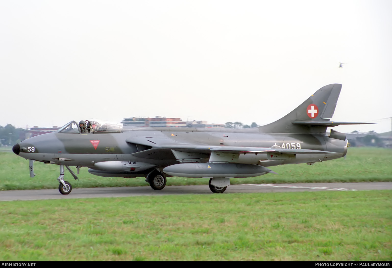 Aircraft Photo of J-4059 | Hawker Hunter F58 | Switzerland - Air Force | AirHistory.net #870276