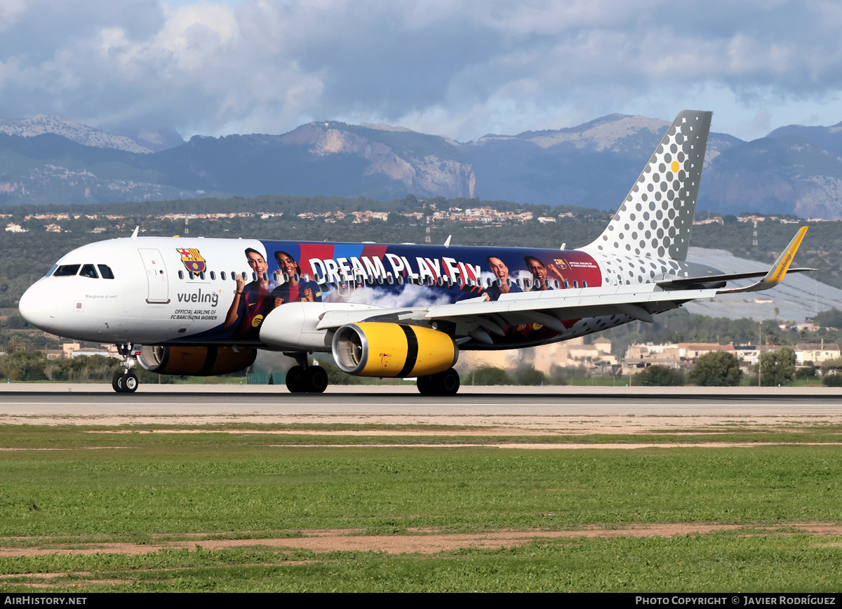 Aircraft Photo of EC-MQE | Airbus A320-232 | Vueling Airlines | AirHistory.net #870333