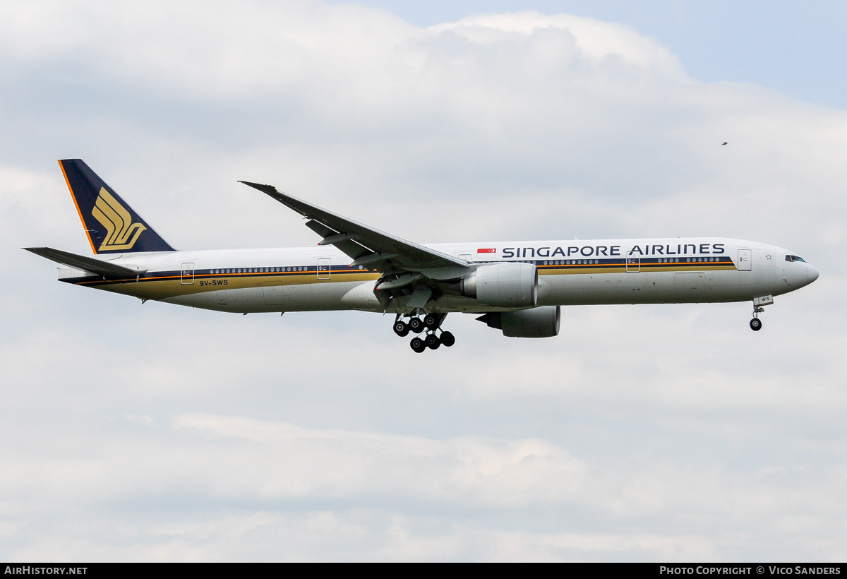 Aircraft Photo of 9V-SWS | Boeing 777-312/ER | Singapore Airlines | AirHistory.net #870436