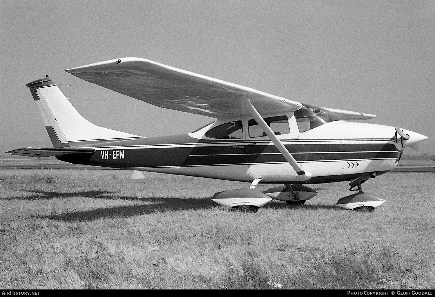 Aircraft Photo of VH-EFN | Cessna 182L Skylane | AirHistory.net #870451