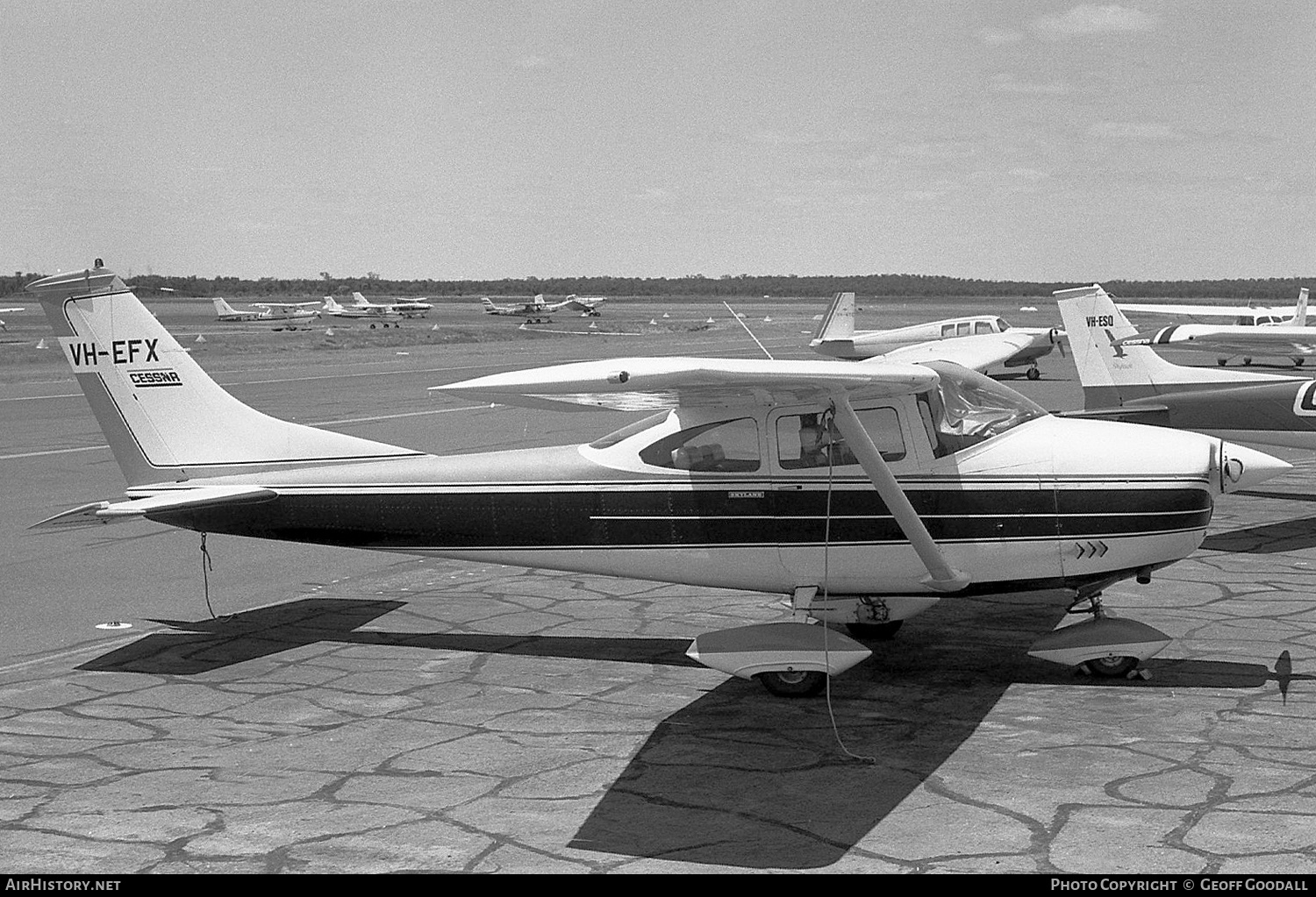 Aircraft Photo of VH-EFX | Cessna 182L Skylane | AirHistory.net #870452