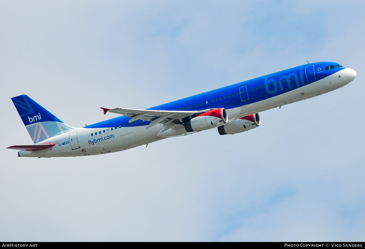 Aircraft Photo of G-MEDG | Airbus A321-231 | BMI - British Midland International | AirHistory.net #870465