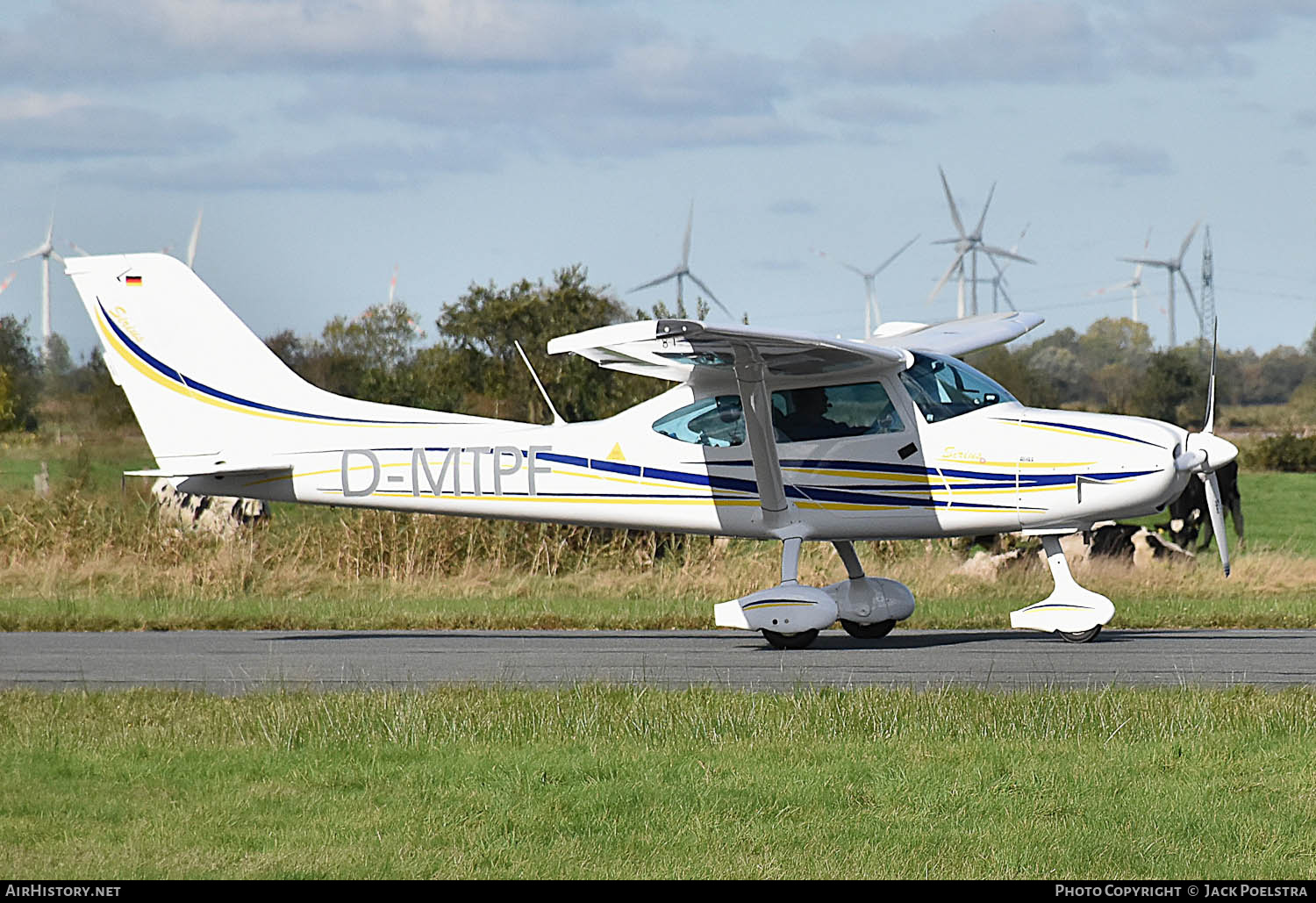 Aircraft Photo of D-MTPF | TL-Ultralight TL-3000 Sirius | AirHistory.net #870539