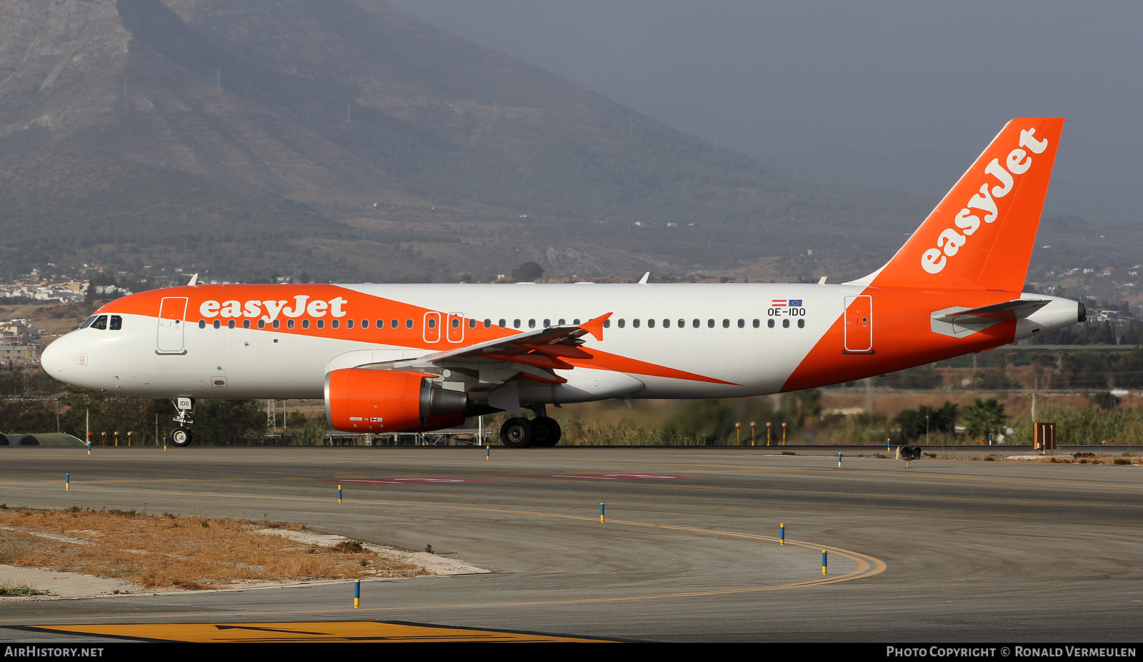 Aircraft Photo of OE-IDO | Airbus A320-214 | EasyJet | AirHistory.net #870626