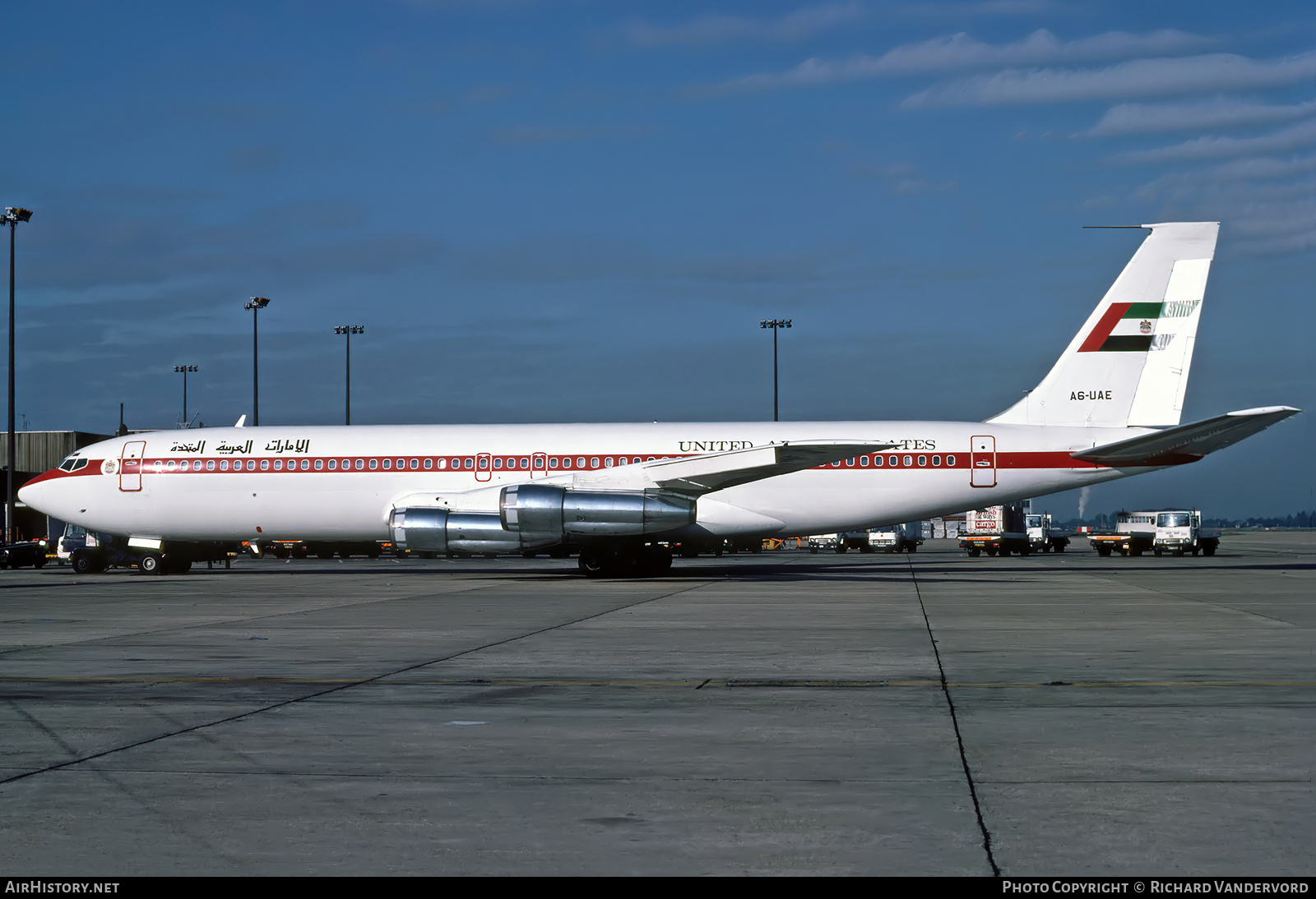 Aircraft Photo of A6-UAE | Boeing 707-330B | United Arab Emirates Emiri Flight | AirHistory.net #870702