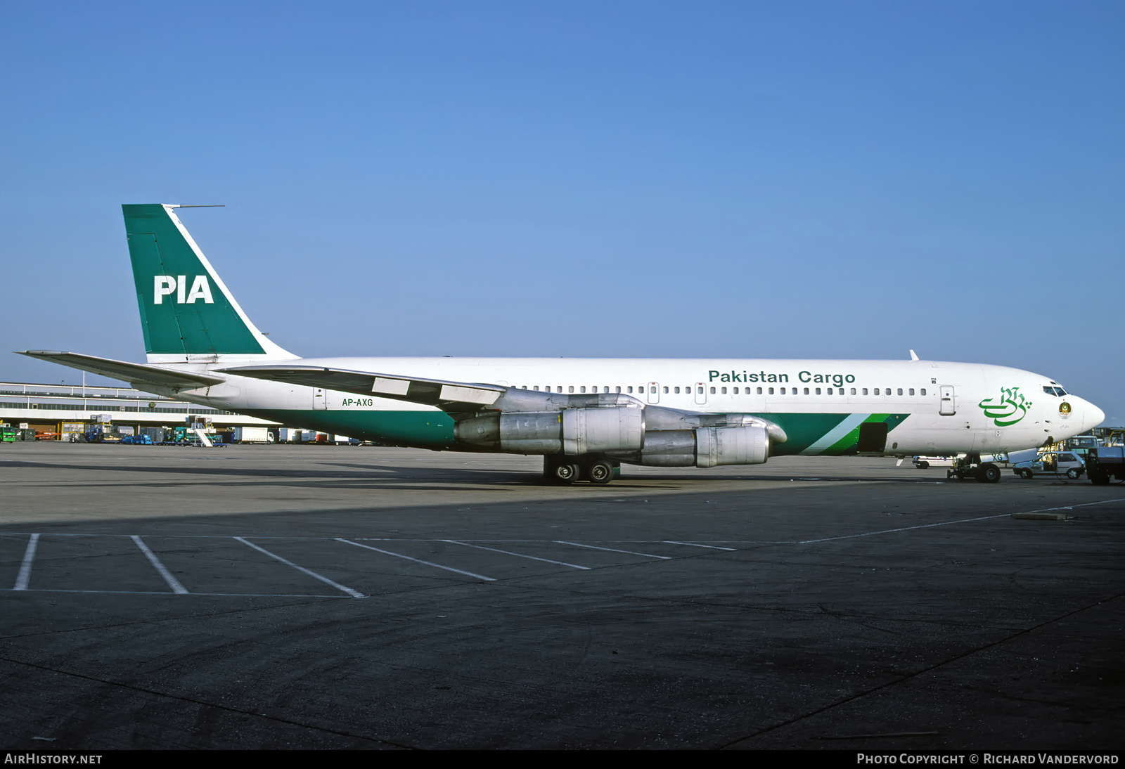 Aircraft Photo of AP-AXG | Boeing 707-340C | Pakistan International Airlines Cargo - PIA | AirHistory.net #870726