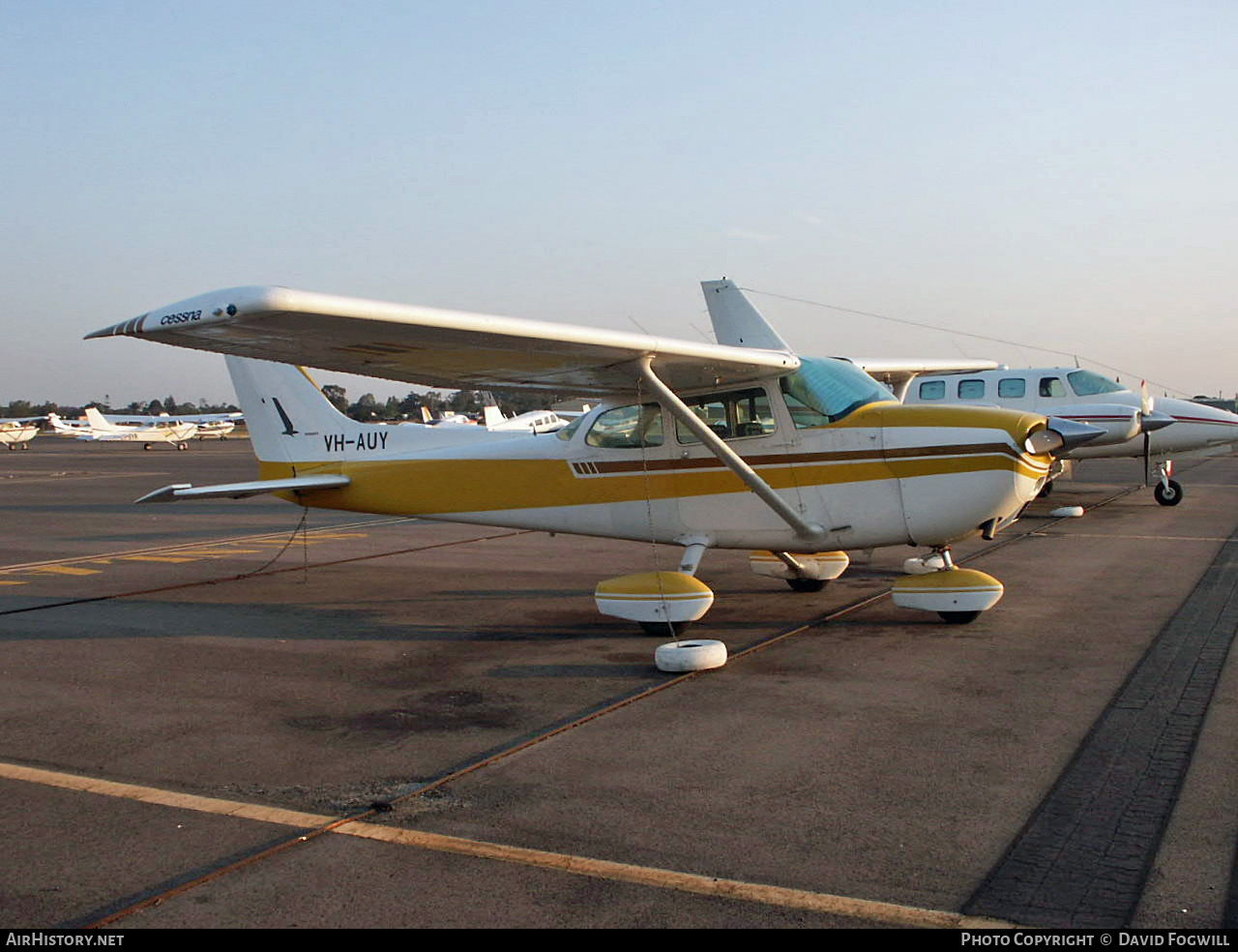Aircraft Photo of VH-AUY | Cessna 172M Skyhawk | AirHistory.net #870729