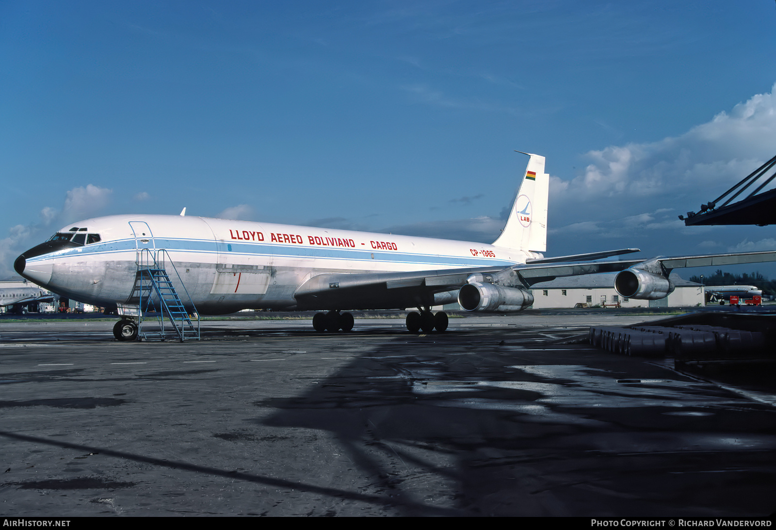 Aircraft Photo of CP-1365 | Boeing 707-323C | Lloyd Aereo Boliviano - LAB | AirHistory.net #870826
