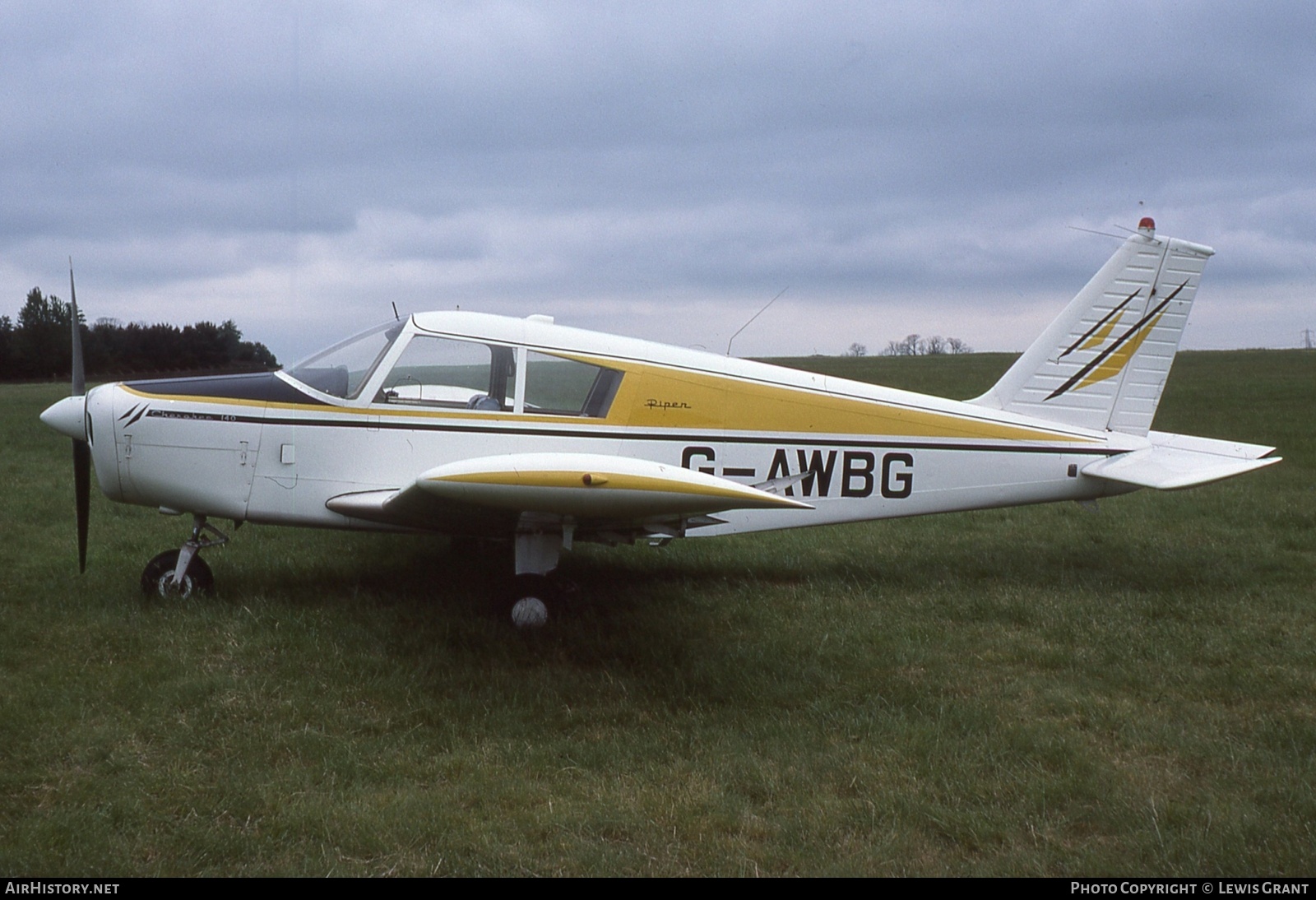 Aircraft Photo of G-AWBG | Piper PA-28-140 Cherokee | AirHistory.net #870909