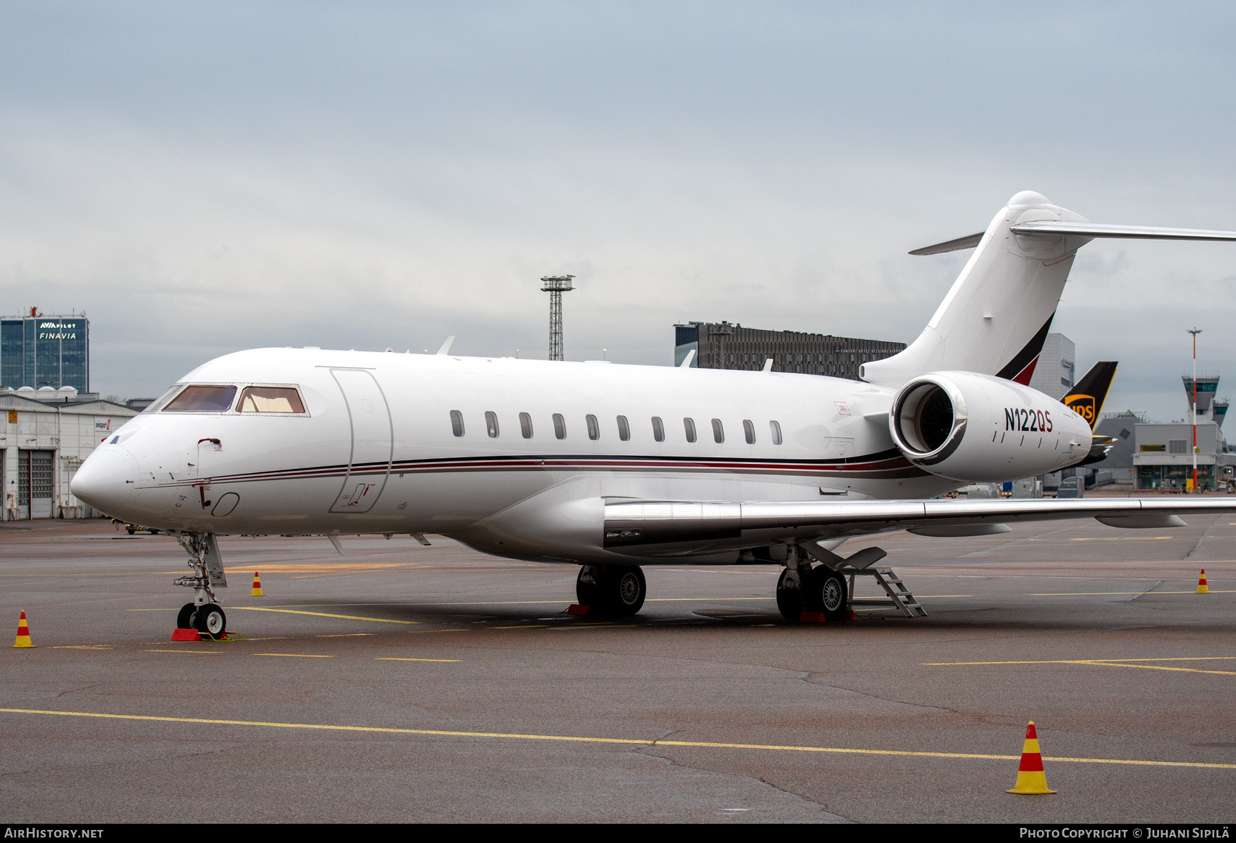 Aircraft Photo of N122QS | Bombardier Global 5500 (BD-700-1A11) | AirHistory.net #870916