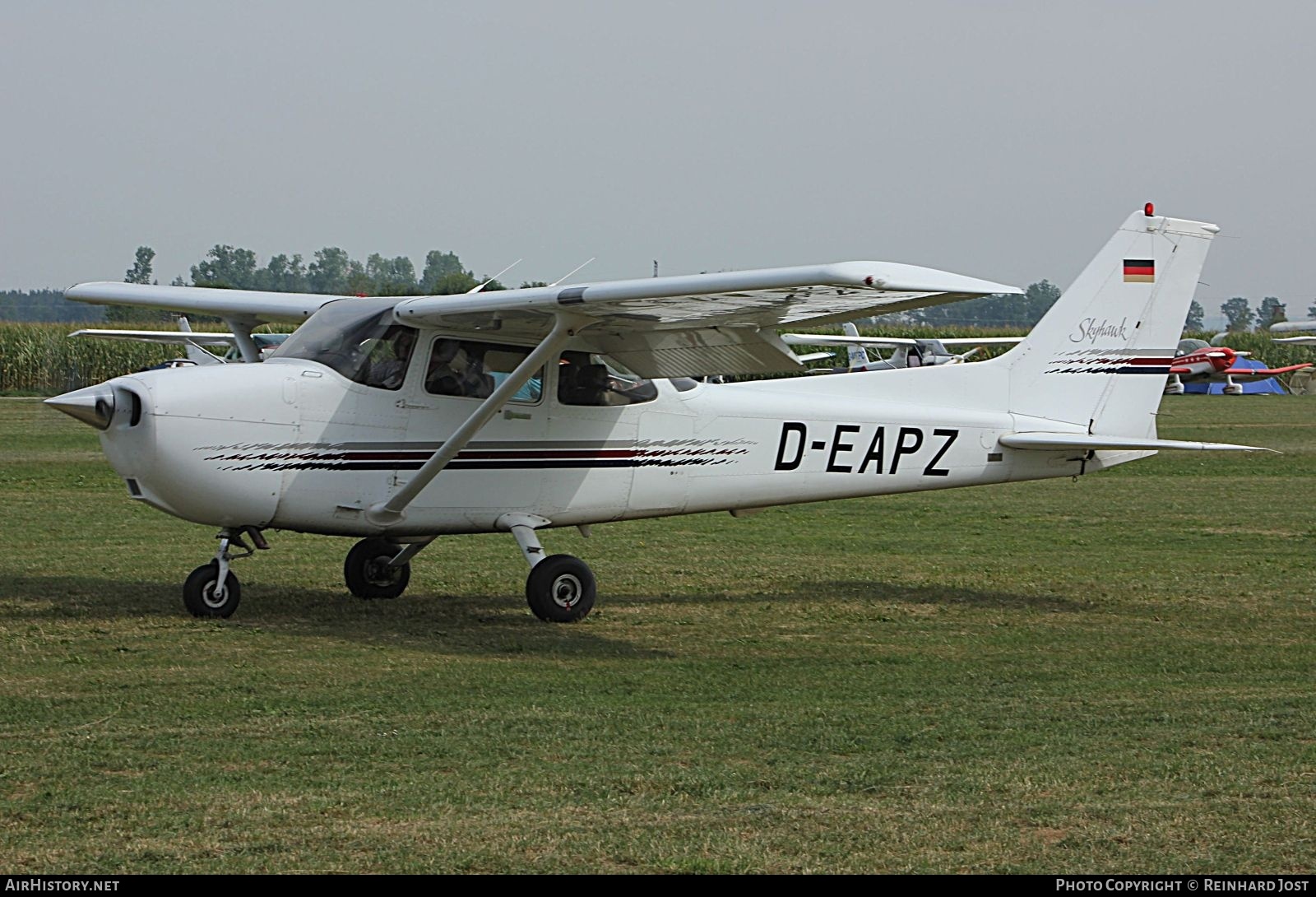 Aircraft Photo of D-EAPZ | Cessna 172R Skyhawk | AirHistory.net #870933