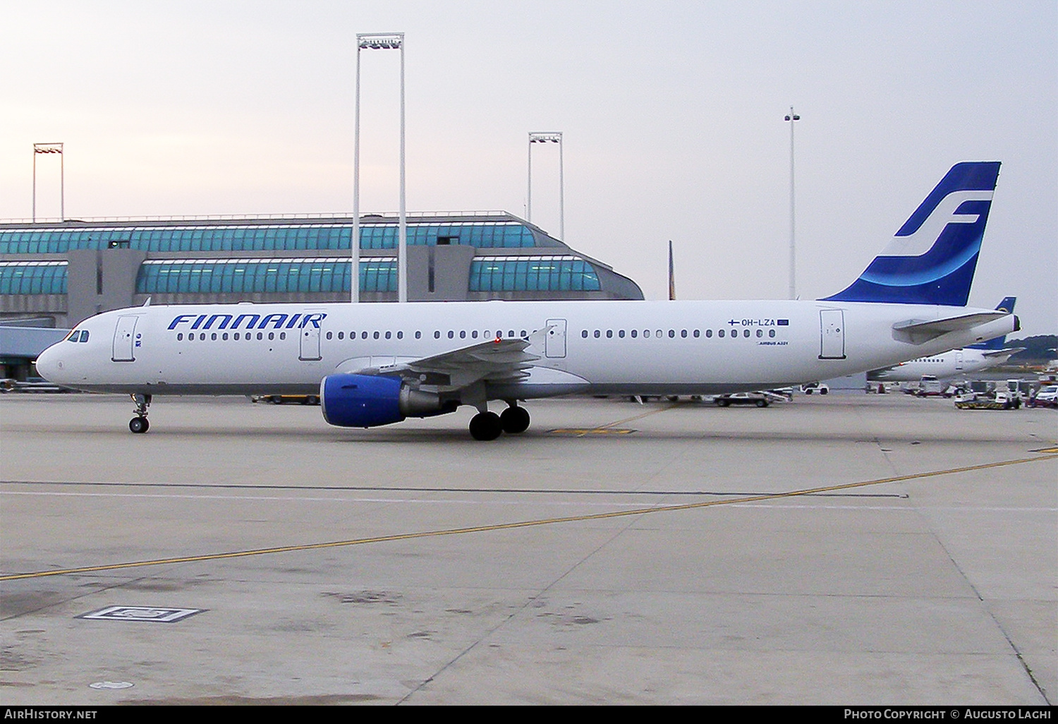 Aircraft Photo of OH-LZA | Airbus A321-211 | Finnair | AirHistory.net #870988