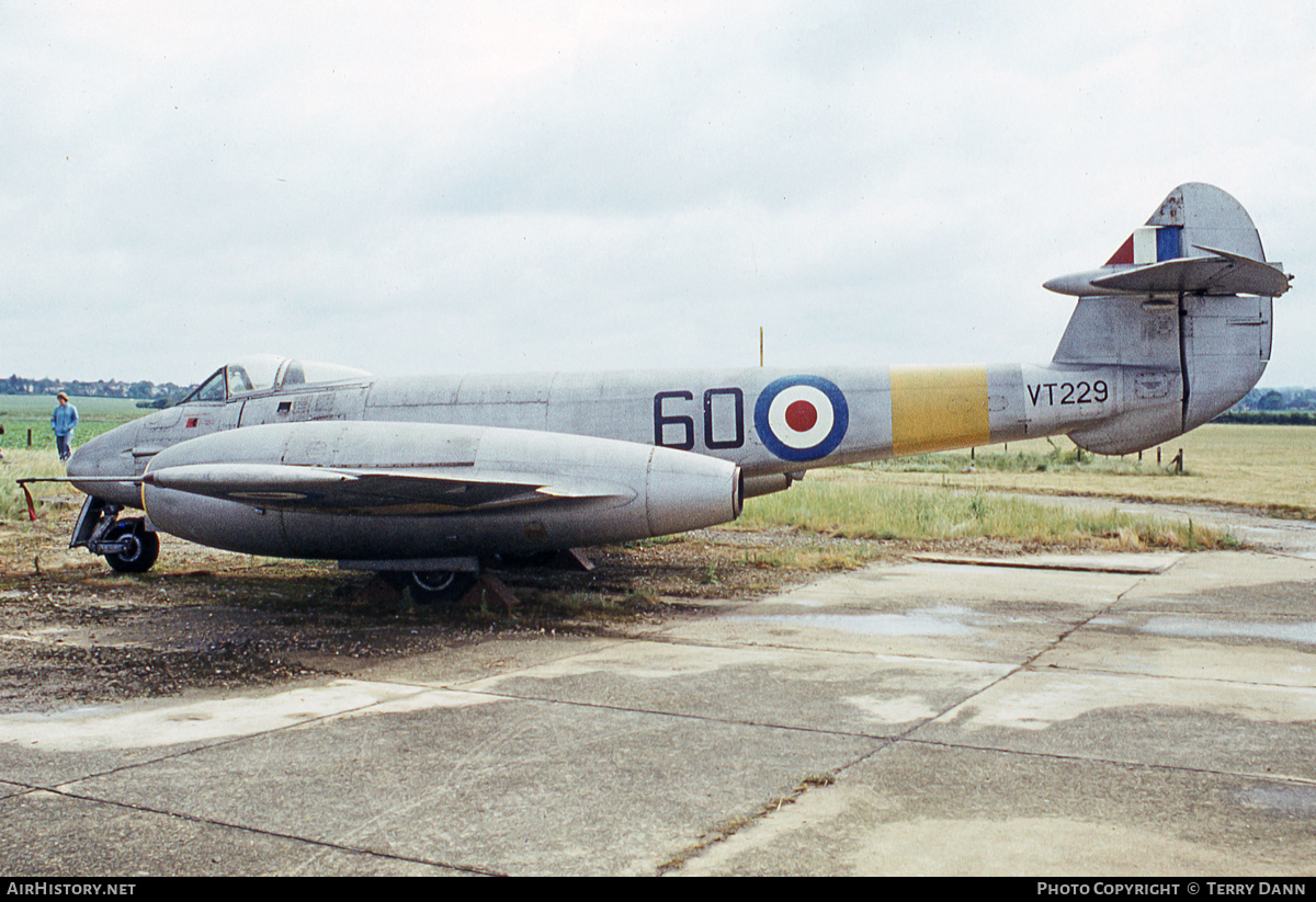 Aircraft Photo of VT229 | Gloster Meteor F4 | UK - Air Force | AirHistory.net #871048