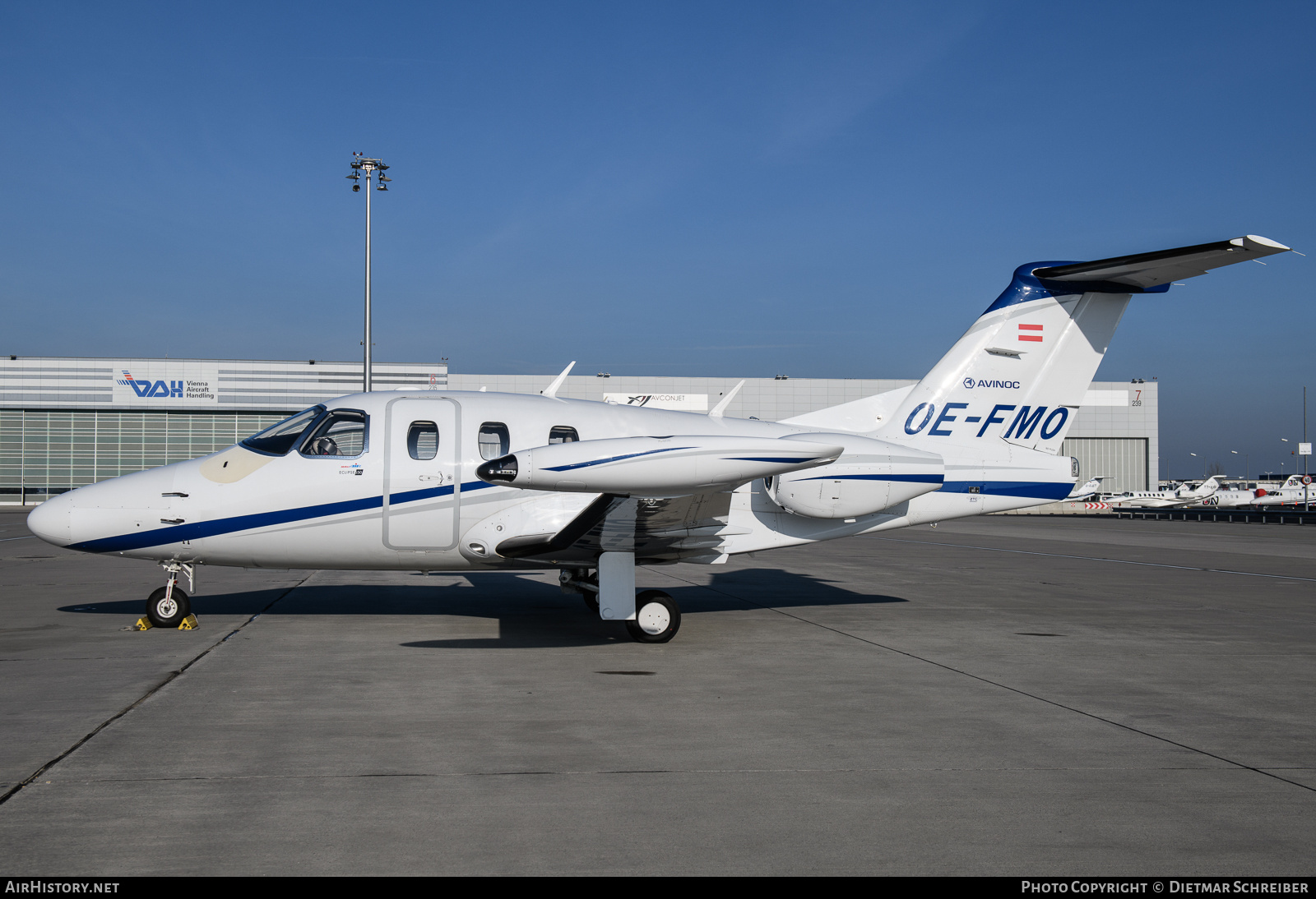 Aircraft Photo of OE-FMO | Eclipse 500 (EA500) | Avinoc | AirHistory.net #871057