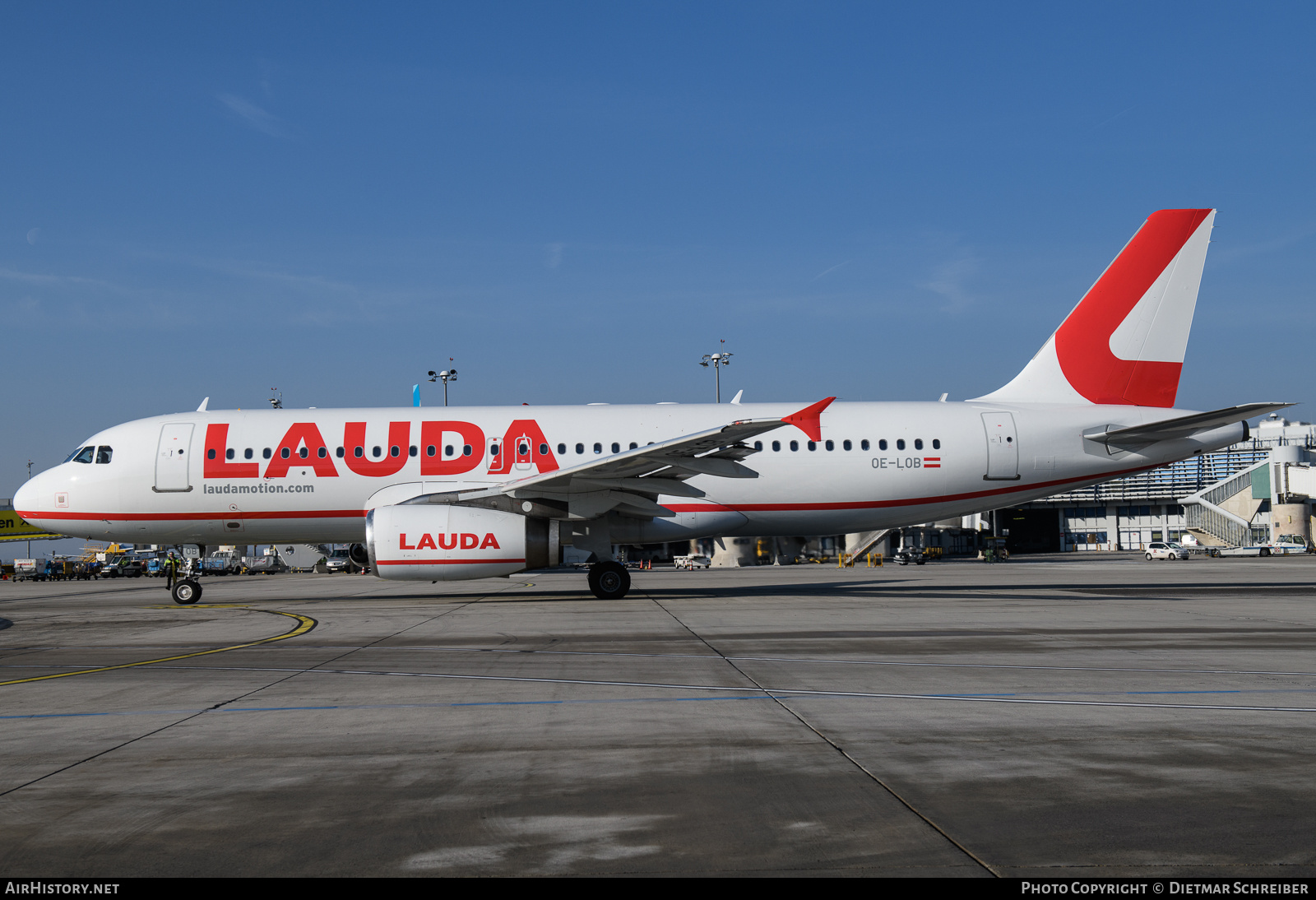 Aircraft Photo of OE-LOB | Airbus A320-232 | Lauda | AirHistory.net #871079