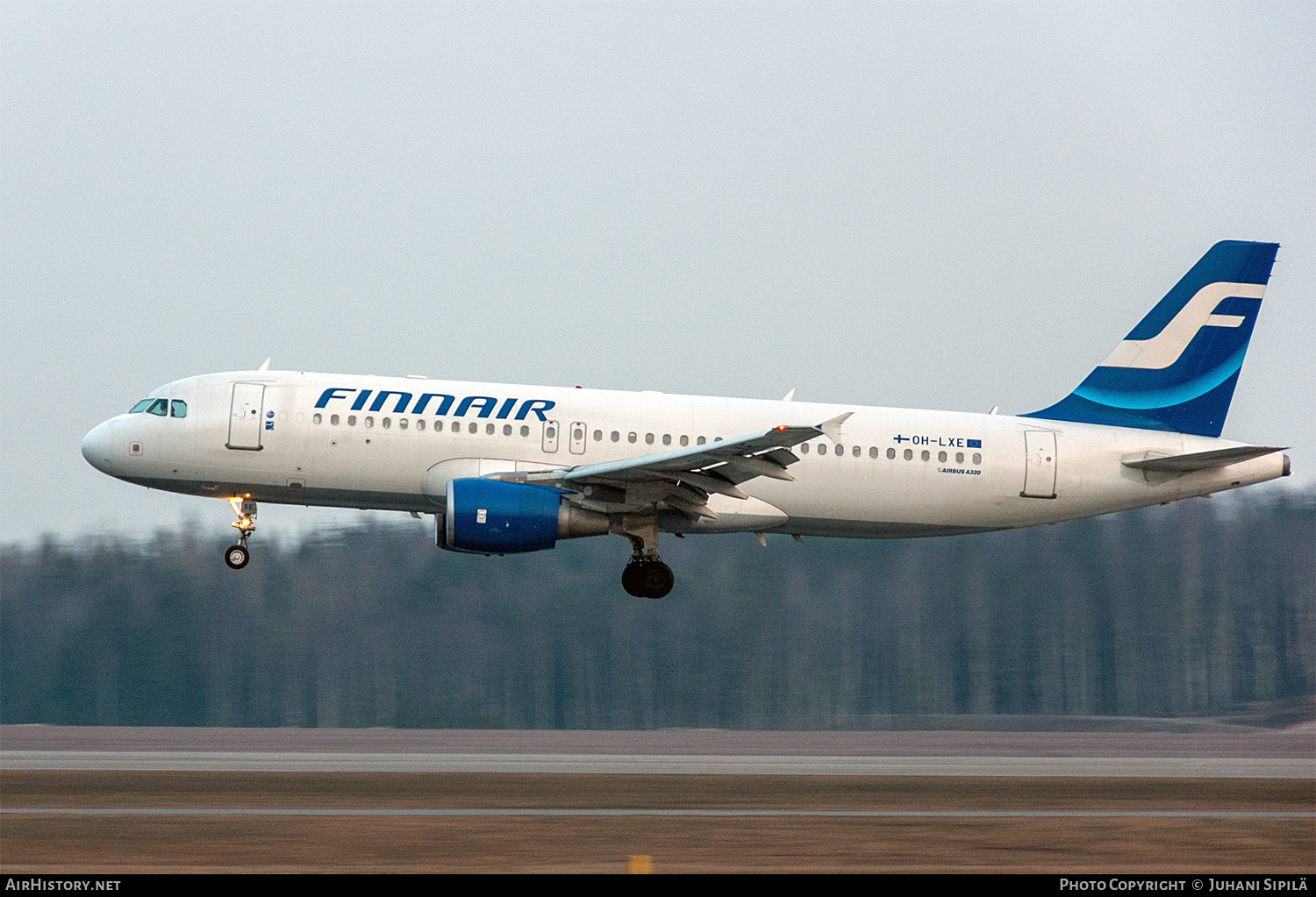 Aircraft Photo of OH-LXE | Airbus A320-214 | Finnair | AirHistory.net #871123