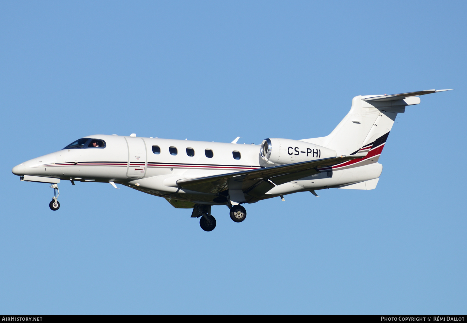 Aircraft Photo of CS-PHI | Embraer EMB-505 Phenom 300 | AirHistory.net #871255
