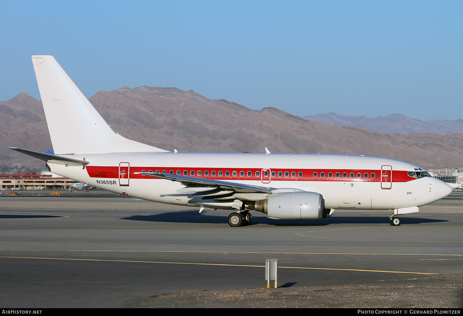 Aircraft Photo of N365SR | Boeing 737-66N | AirHistory.net #871264