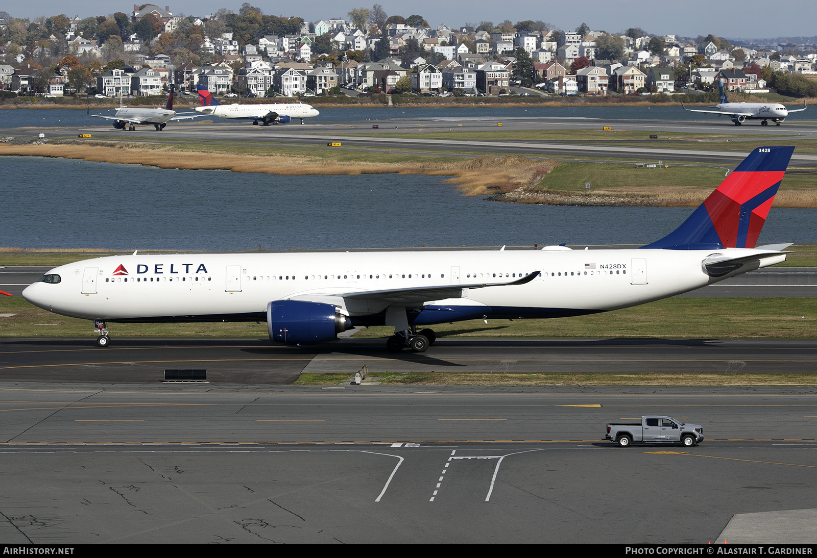Aircraft Photo of N428DX | Airbus A330-941N | Delta Air Lines | AirHistory.net #871282