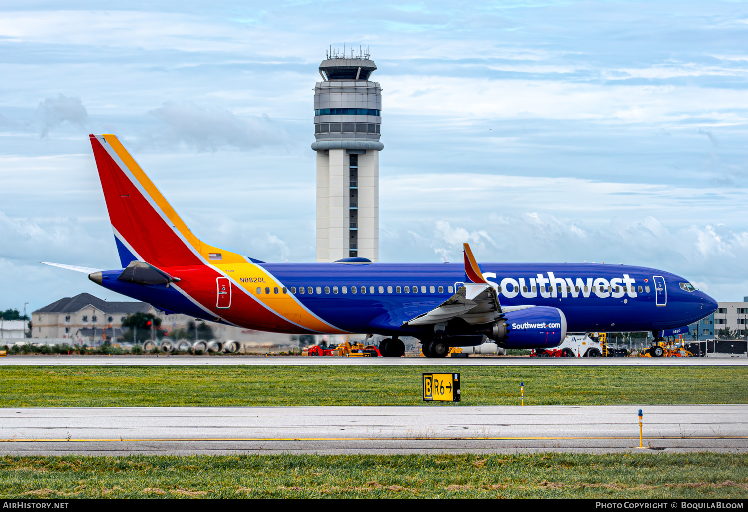 Aircraft Photo of N8820L | Boeing 737-8 Max 8 | Southwest Airlines | AirHistory.net #871291