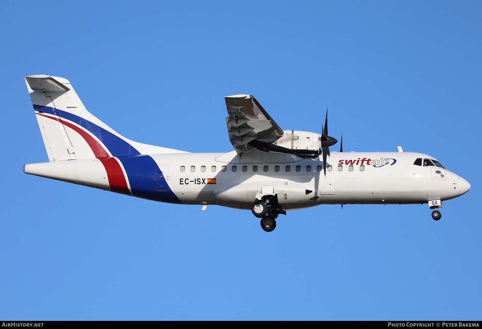Aircraft Photo of EC-ISX | ATR ATR-42-300/F | Swiftair | AirHistory.net #871372