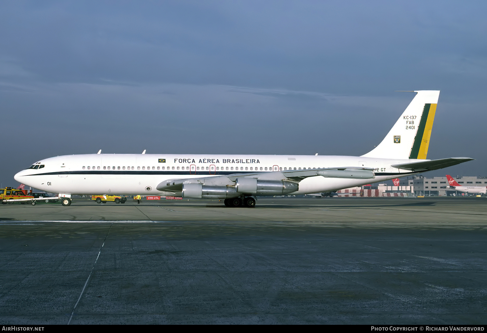 Aircraft Photo of 2401 | Boeing KC-137 (707-300C) | Brazil - Air Force | AirHistory.net #871390