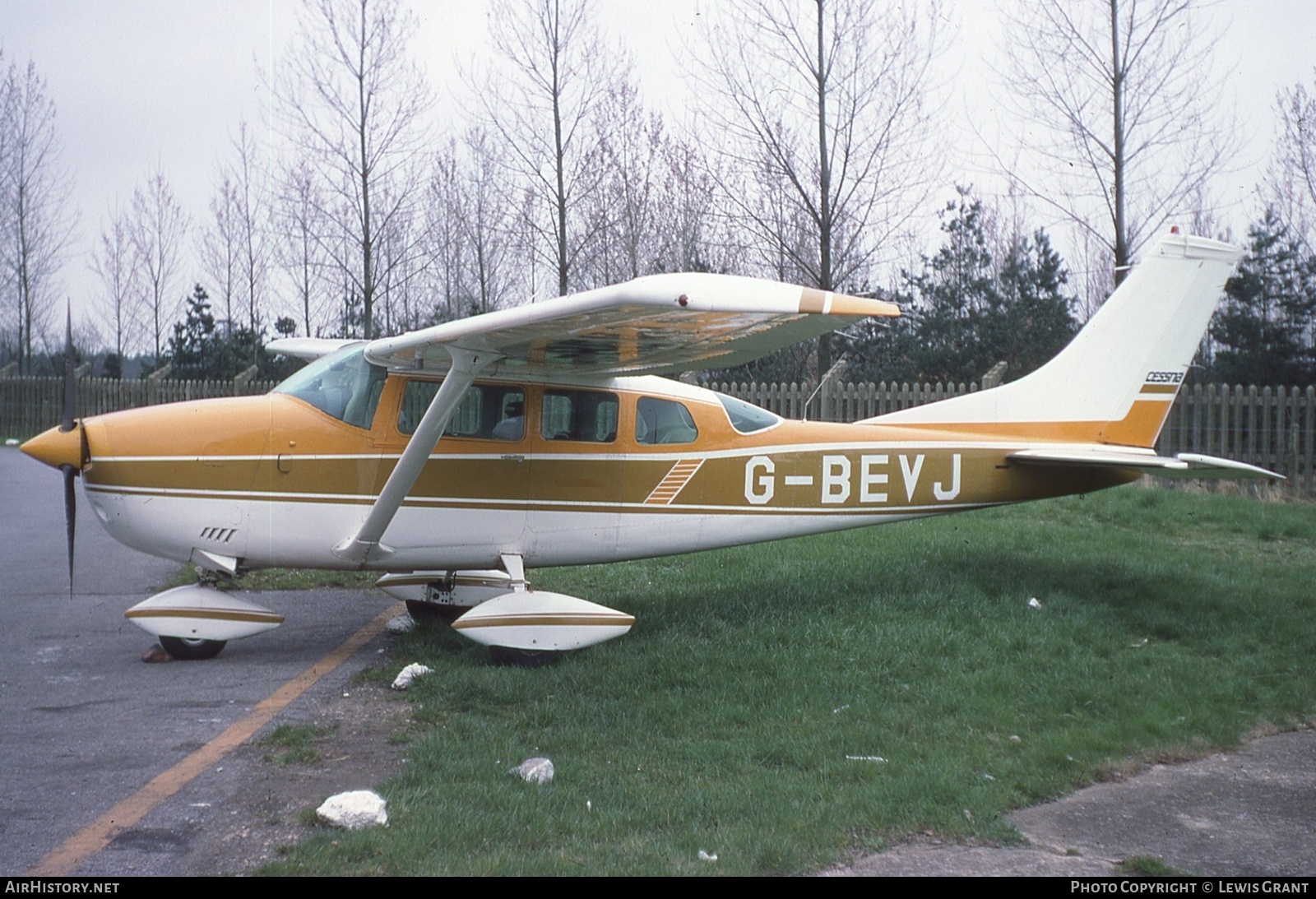 Aircraft Photo of G-BEVJ | Cessna U206F Stationair | AirHistory.net #871620