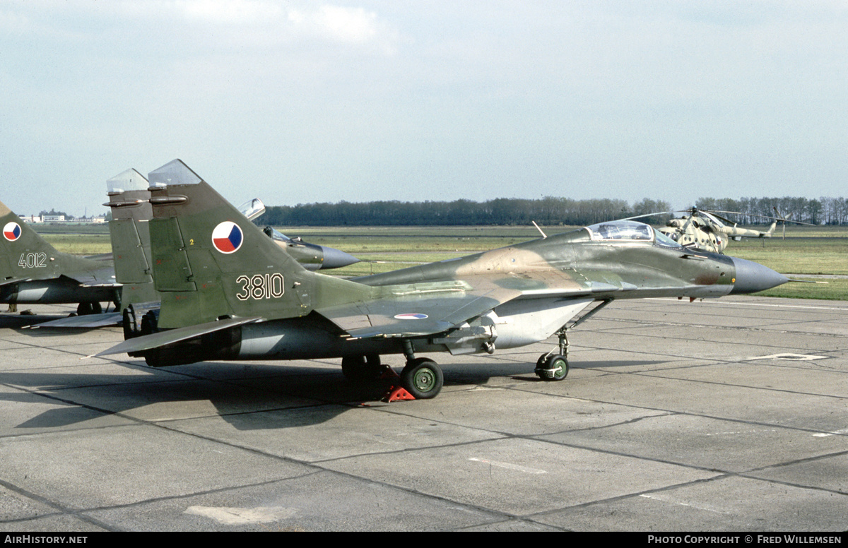 Aircraft Photo of 3810 | Mikoyan-Gurevich MiG-29 (9-12) | Czechoslovakia - Air Force | AirHistory.net #871656